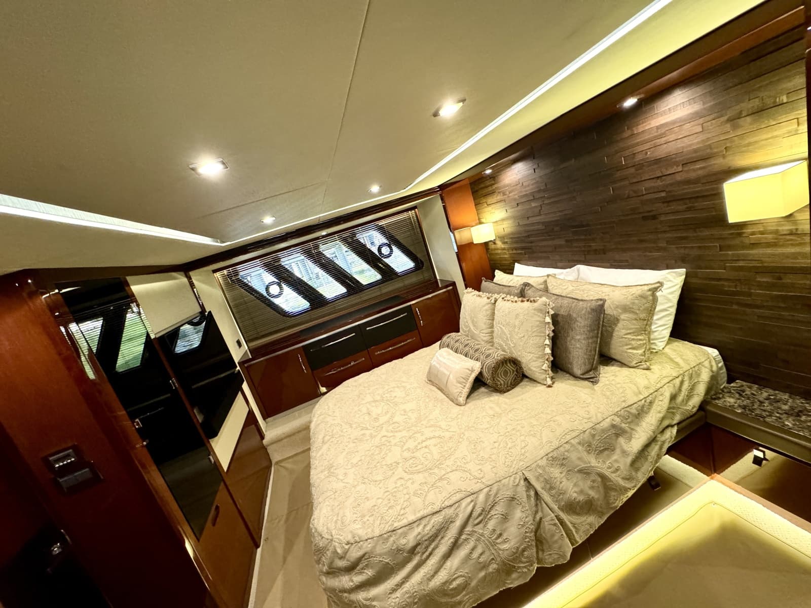 2017 Sea Ray L650 Fly - Photo 100