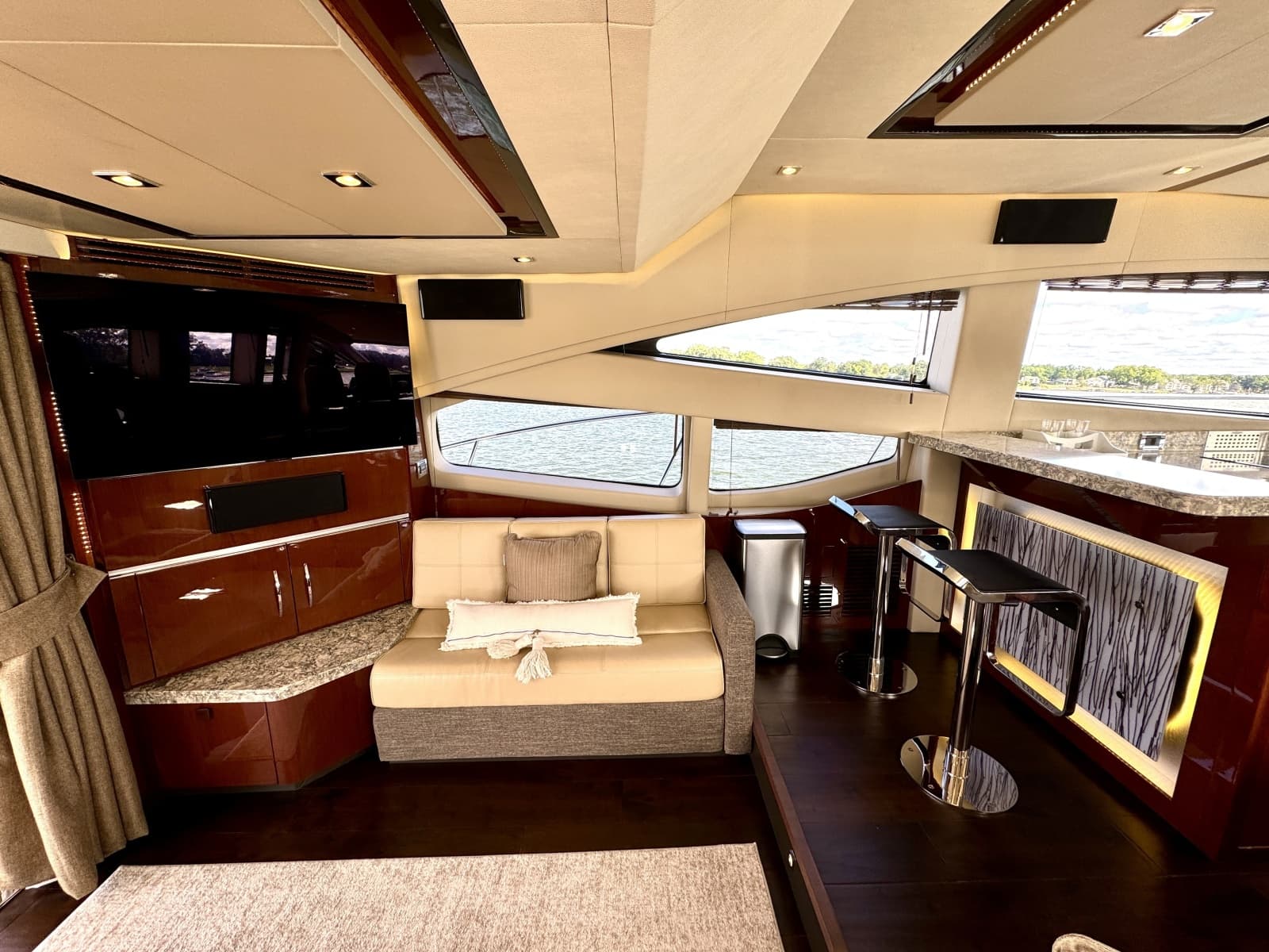 2017 Sea Ray L650 Fly - Photo 111