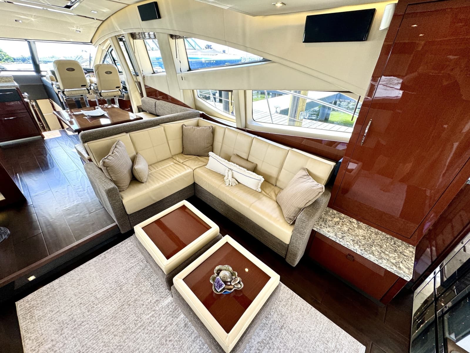 2017 Sea Ray L650 Fly - Photo 85