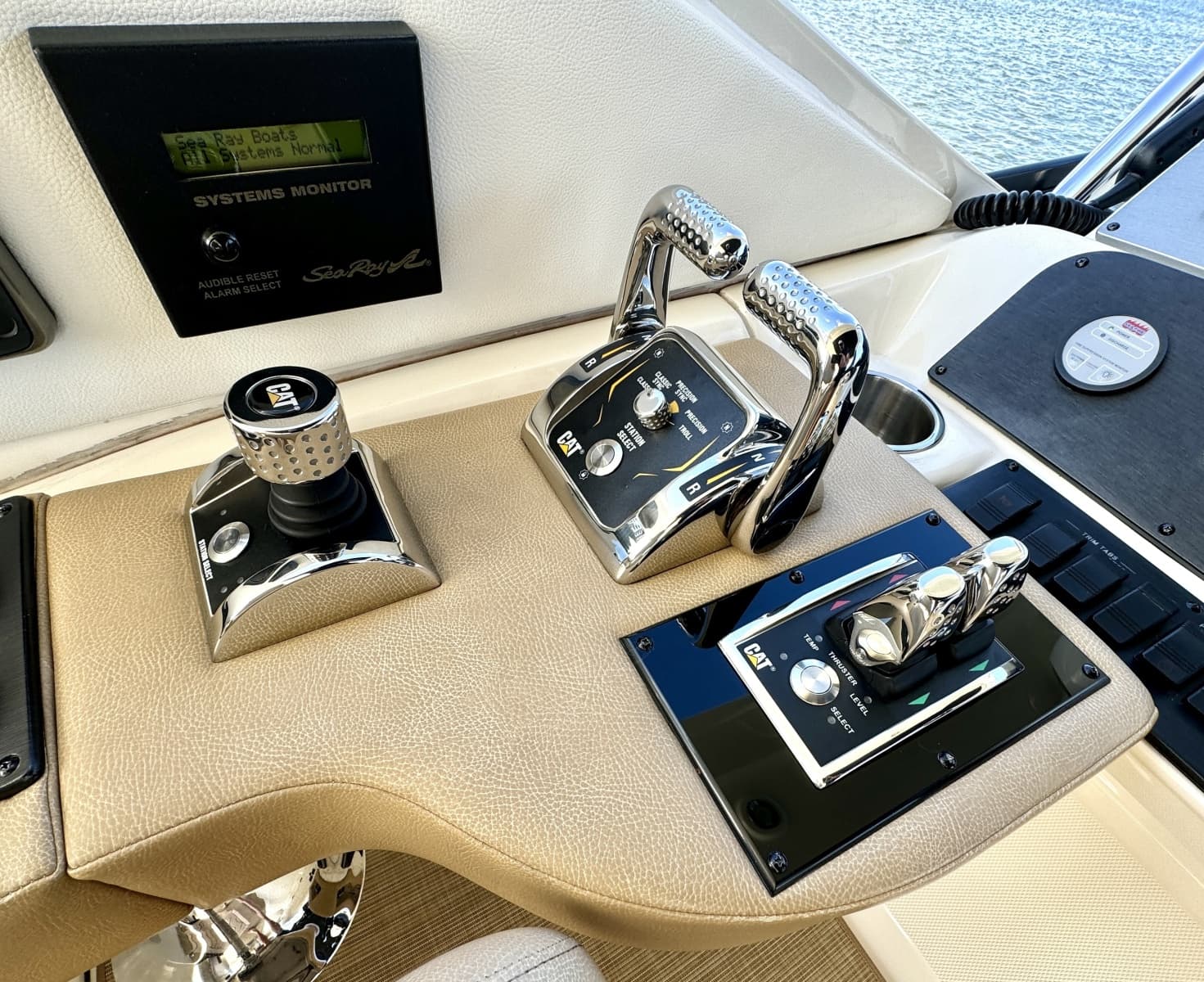 2017 Sea Ray L650 Fly - Photo 34