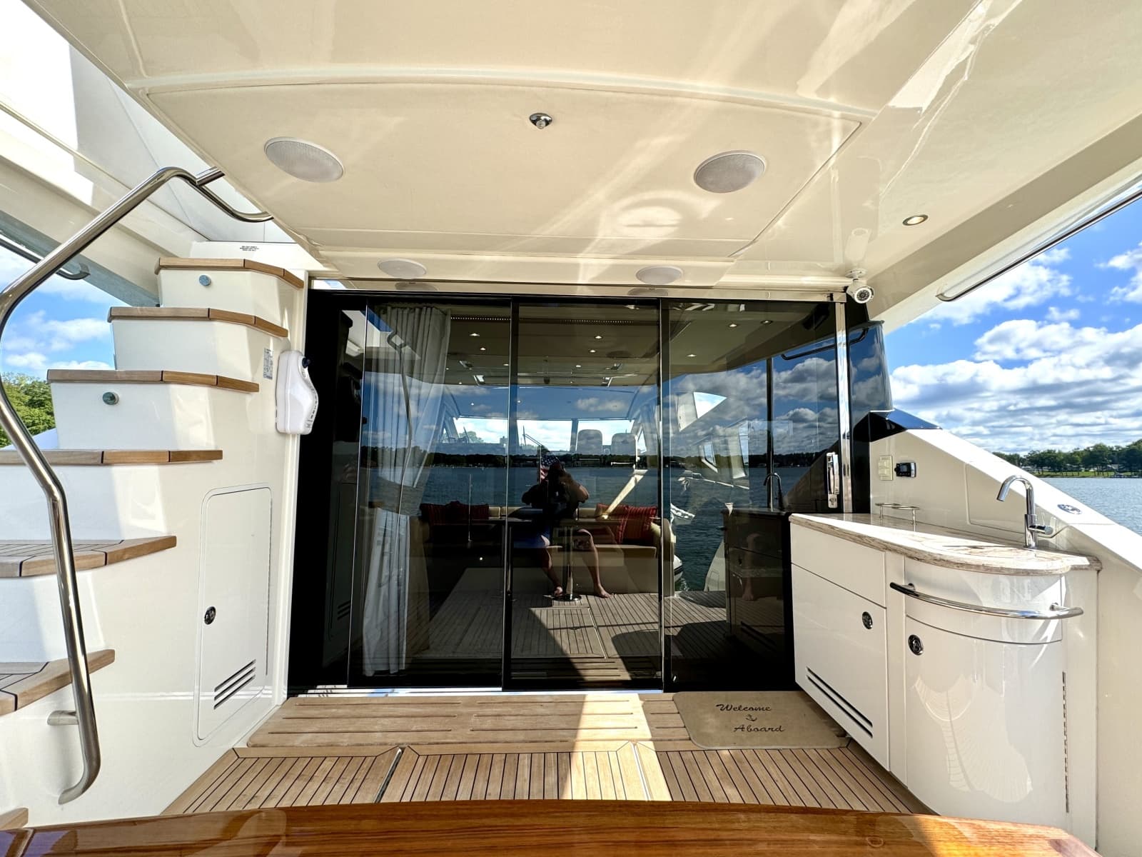 2017 Sea Ray L650 Fly - Photo 15