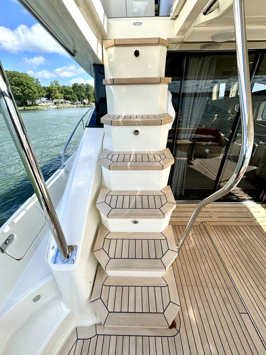 2017 Sea Ray L650 Fly - Photo 120