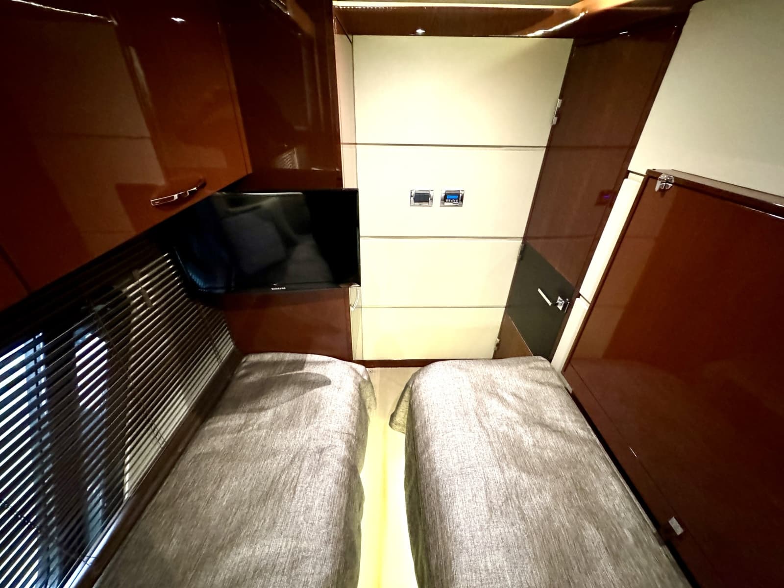 2017 Sea Ray L650 Fly - Photo 60