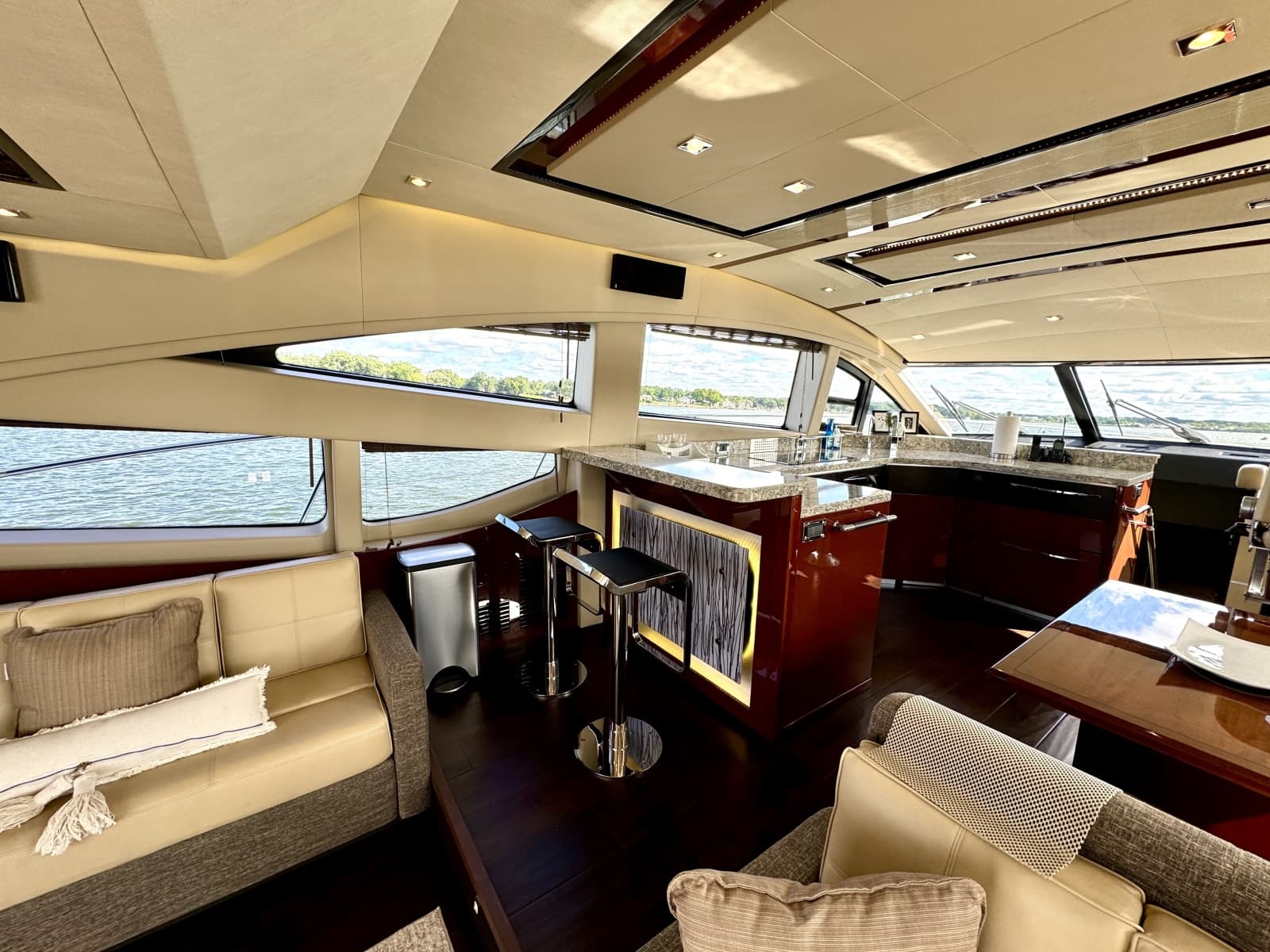 2017 Sea Ray L650 Fly - Photo 90