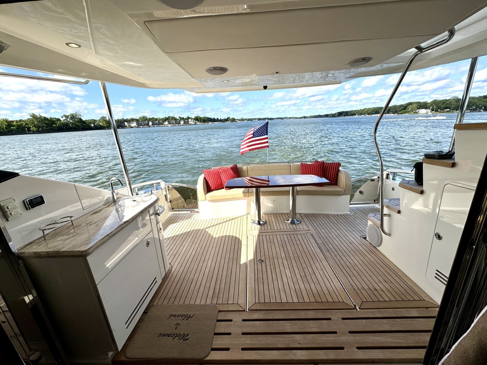 2017 Sea Ray L650 Fly - Photo 16