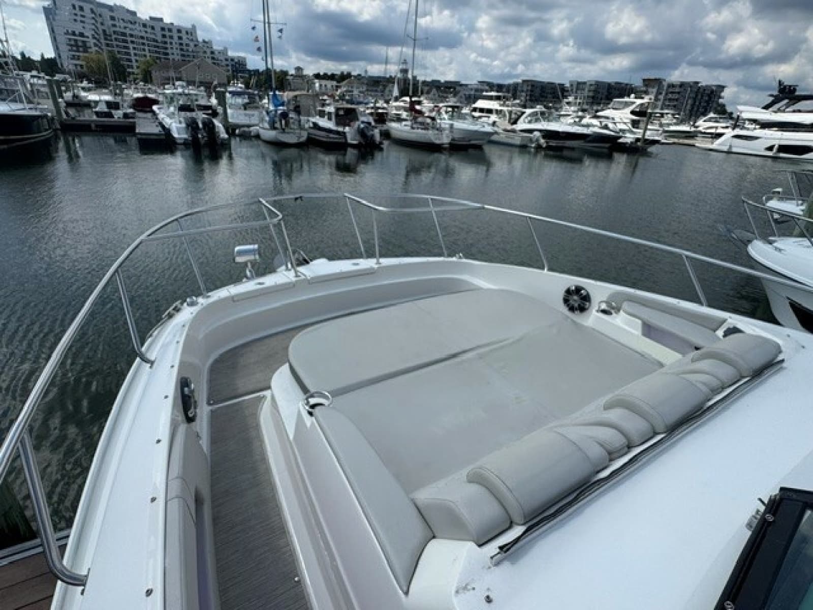2020 Sea Ray 320 Sundancer - Photo 31