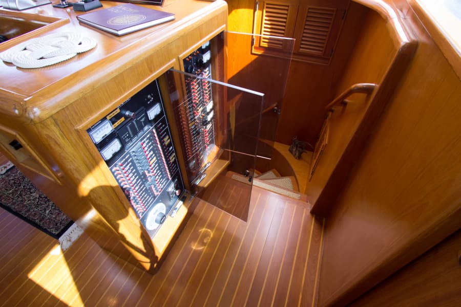 1997 Offshore Yachts Pilothouse Motor Yacht - Photo 22