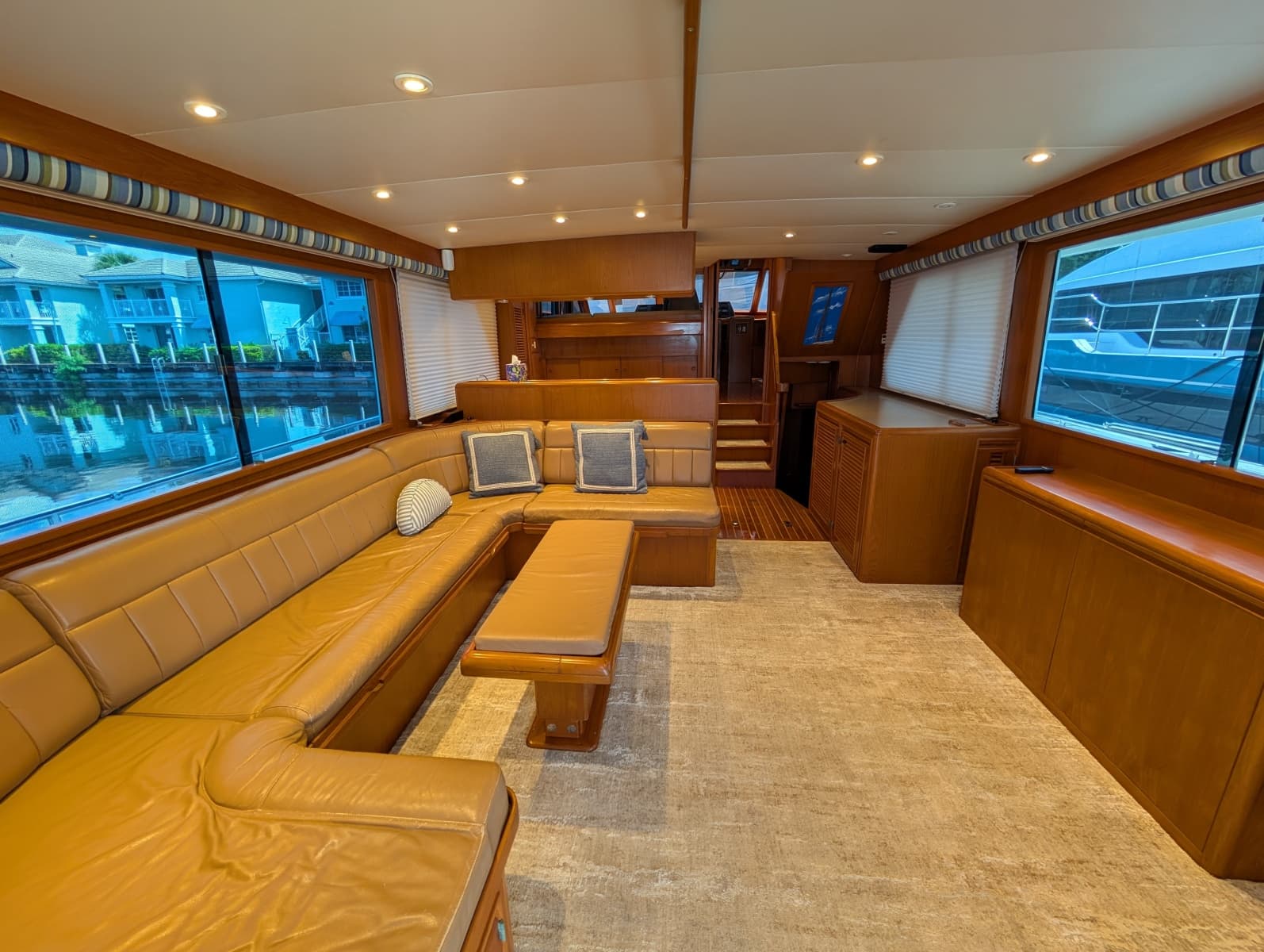 1997 Offshore Yachts Pilothouse Motor Yacht - Photo 11
