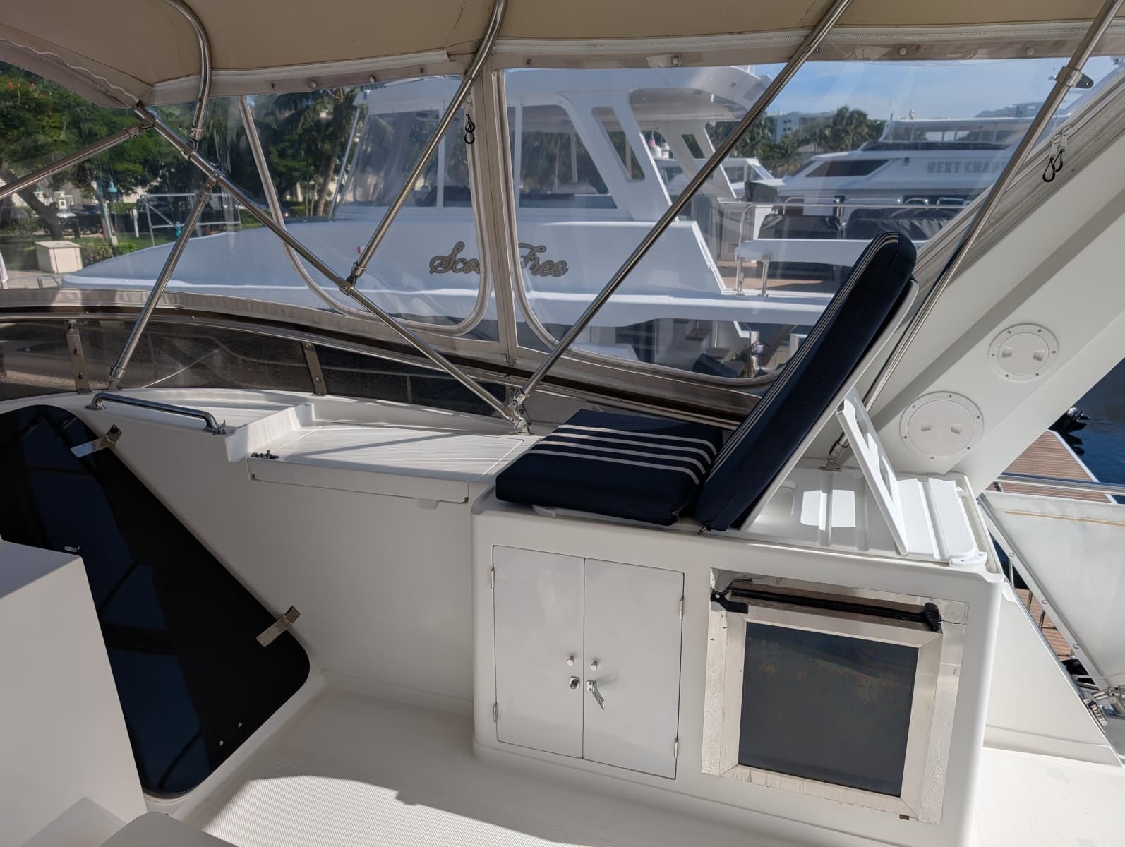 1997 Offshore Yachts Pilothouse Motor Yacht - Photo 9