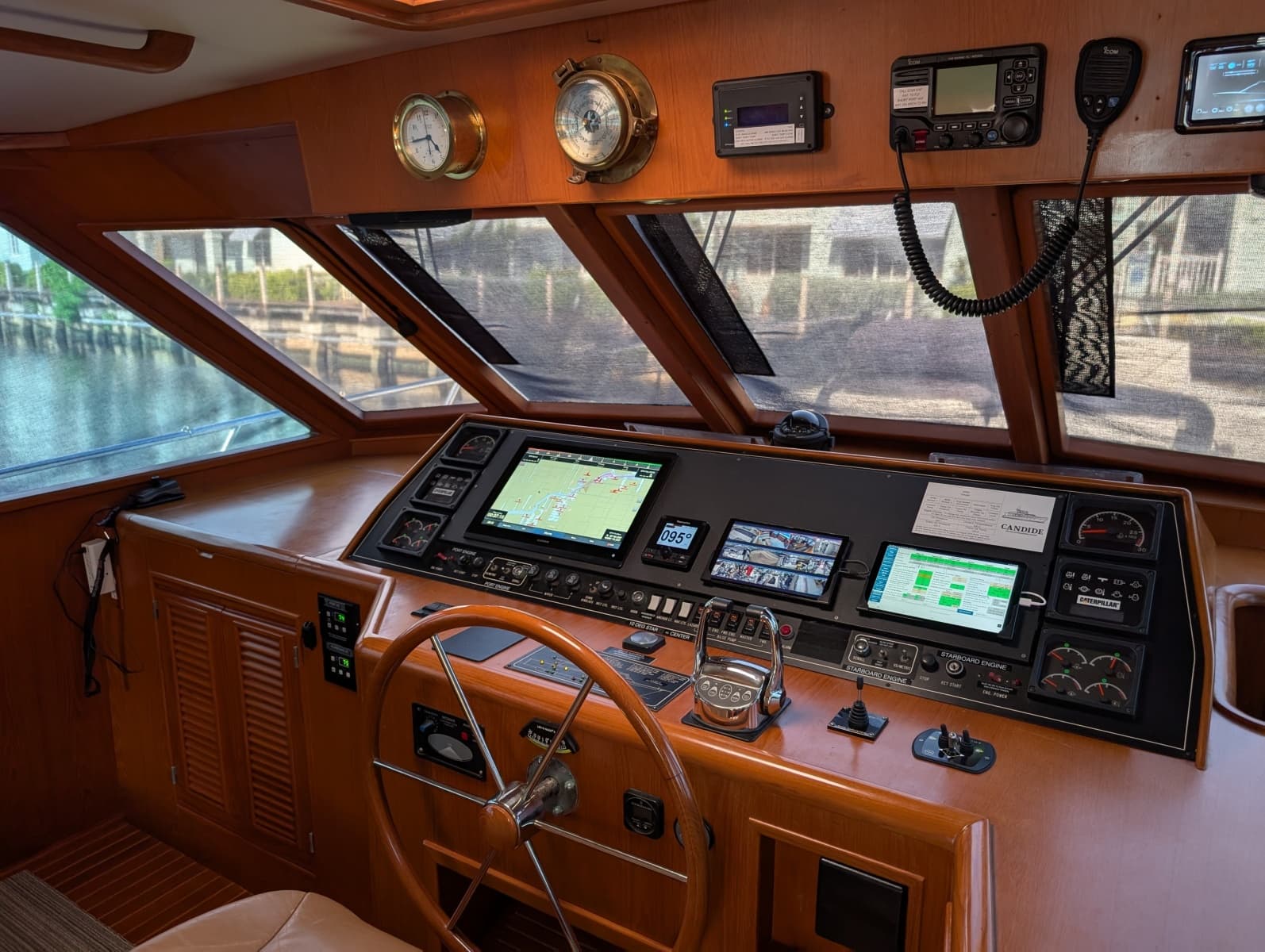 1997 Offshore Yachts Pilothouse Motor Yacht - Photo 18