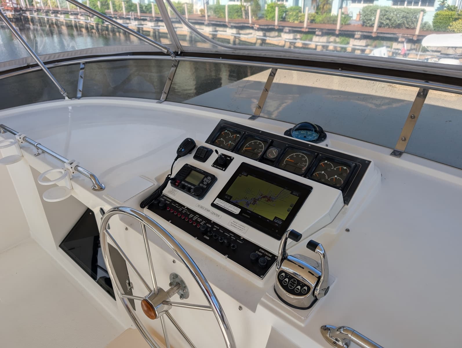 1997 Offshore Yachts Pilothouse Motor Yacht - Photo 8
