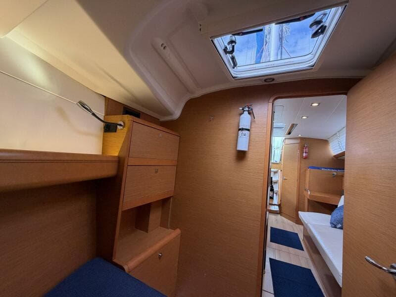 2018 Jeanneau Sun Odyssey 389 - Photo 39
