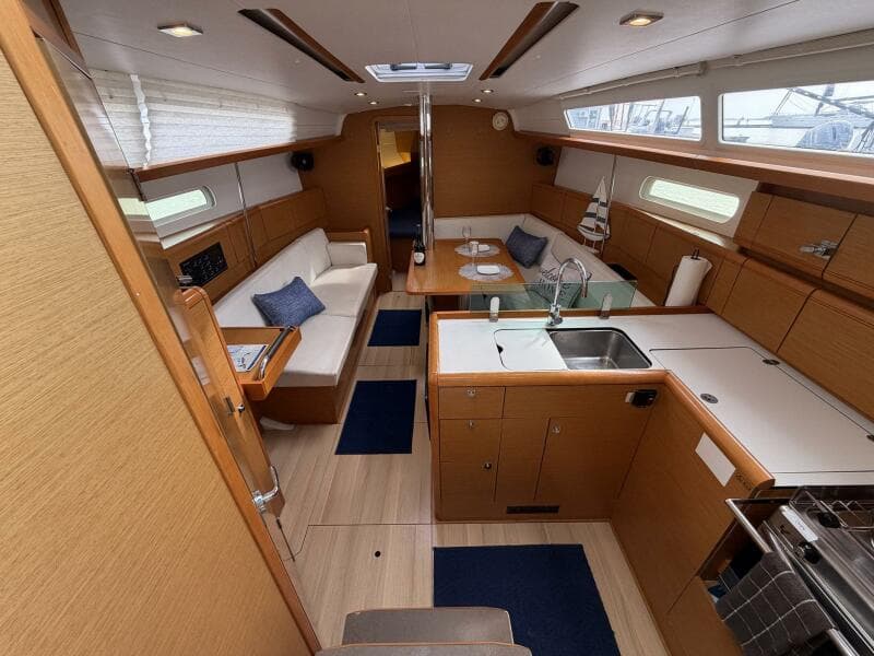 2018 Jeanneau Sun Odyssey 389 - Photo 27