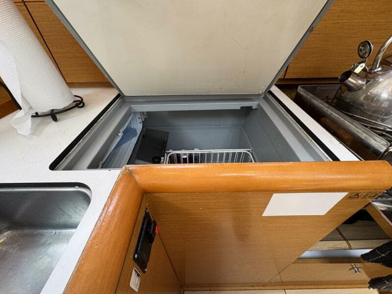 2018 Jeanneau Sun Odyssey 389 - Photo 33
