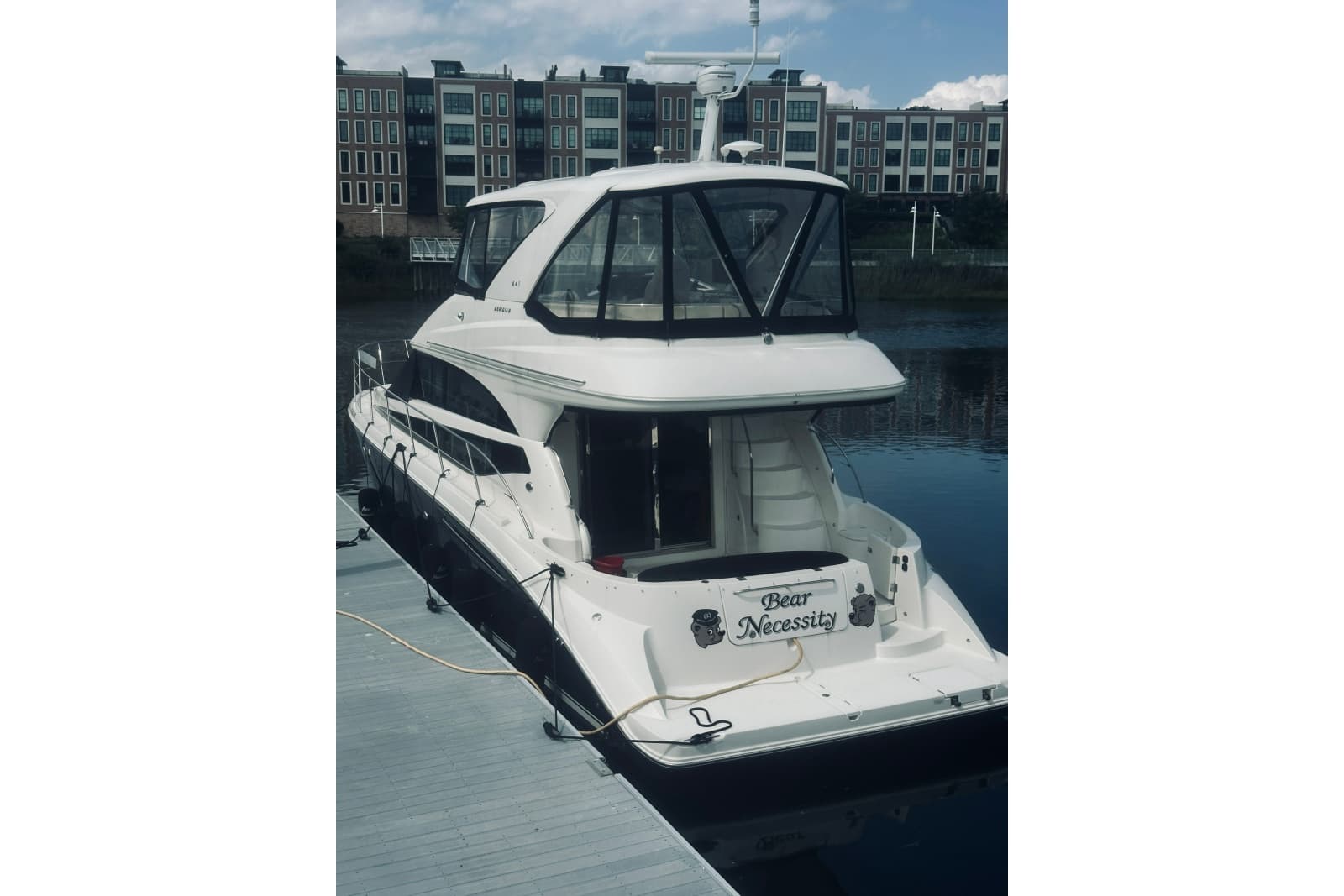 2012 Meridian 441 Sedan - Photo 5