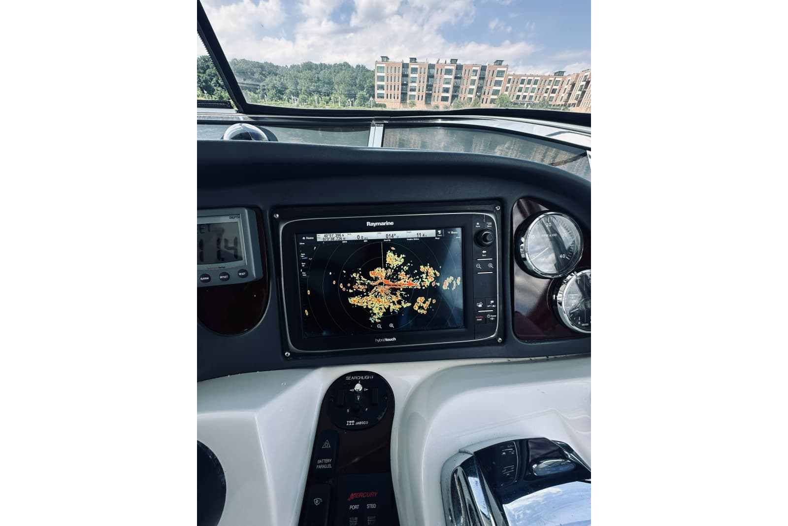 2012 Meridian 441 Sedan - Photo 57