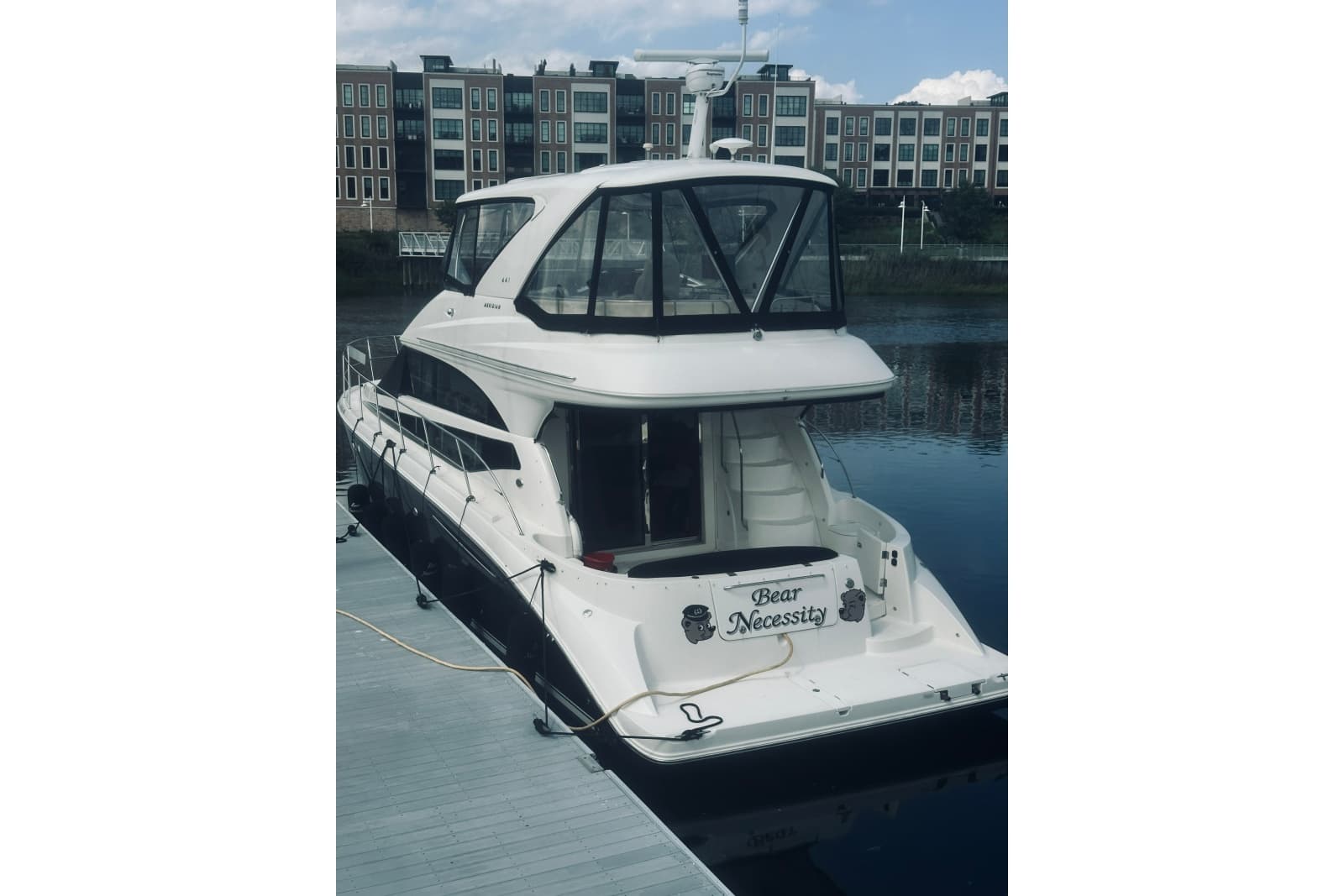2012 Meridian 441 Sedan - Photo 4