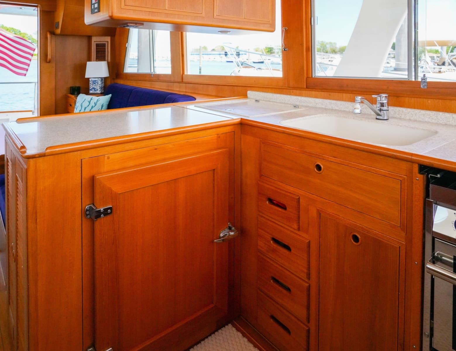 2003 Grand Banks 46 Europa - Photo 62