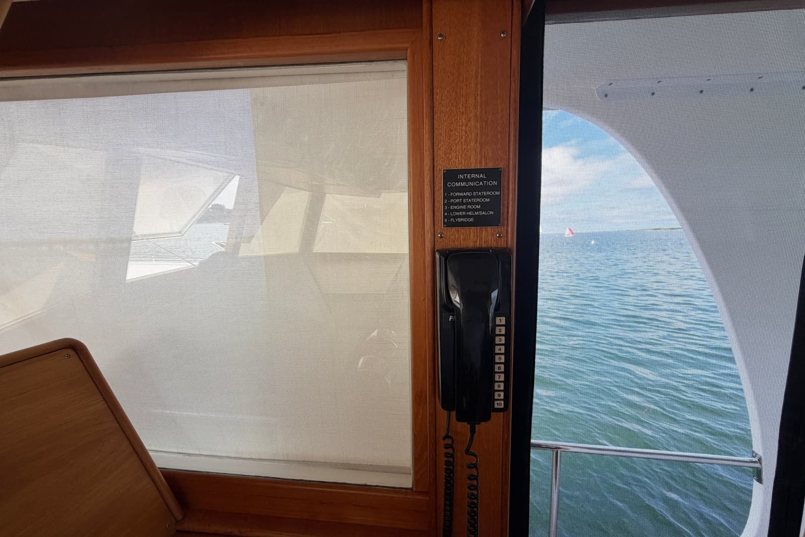 2003 Grand Banks 46 Europa - Photo 34