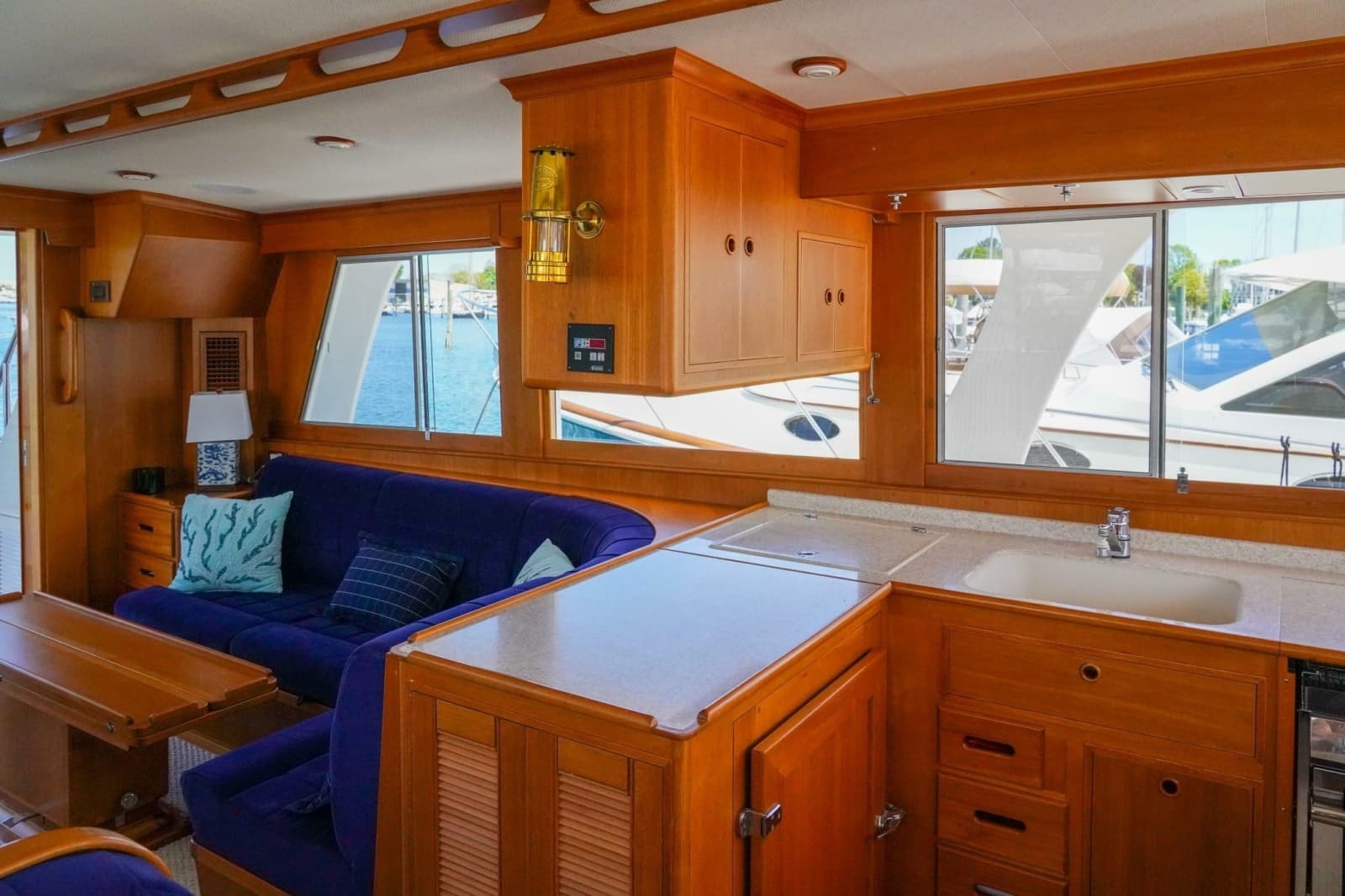 2003 Grand Banks 46 Europa - Photo 56
