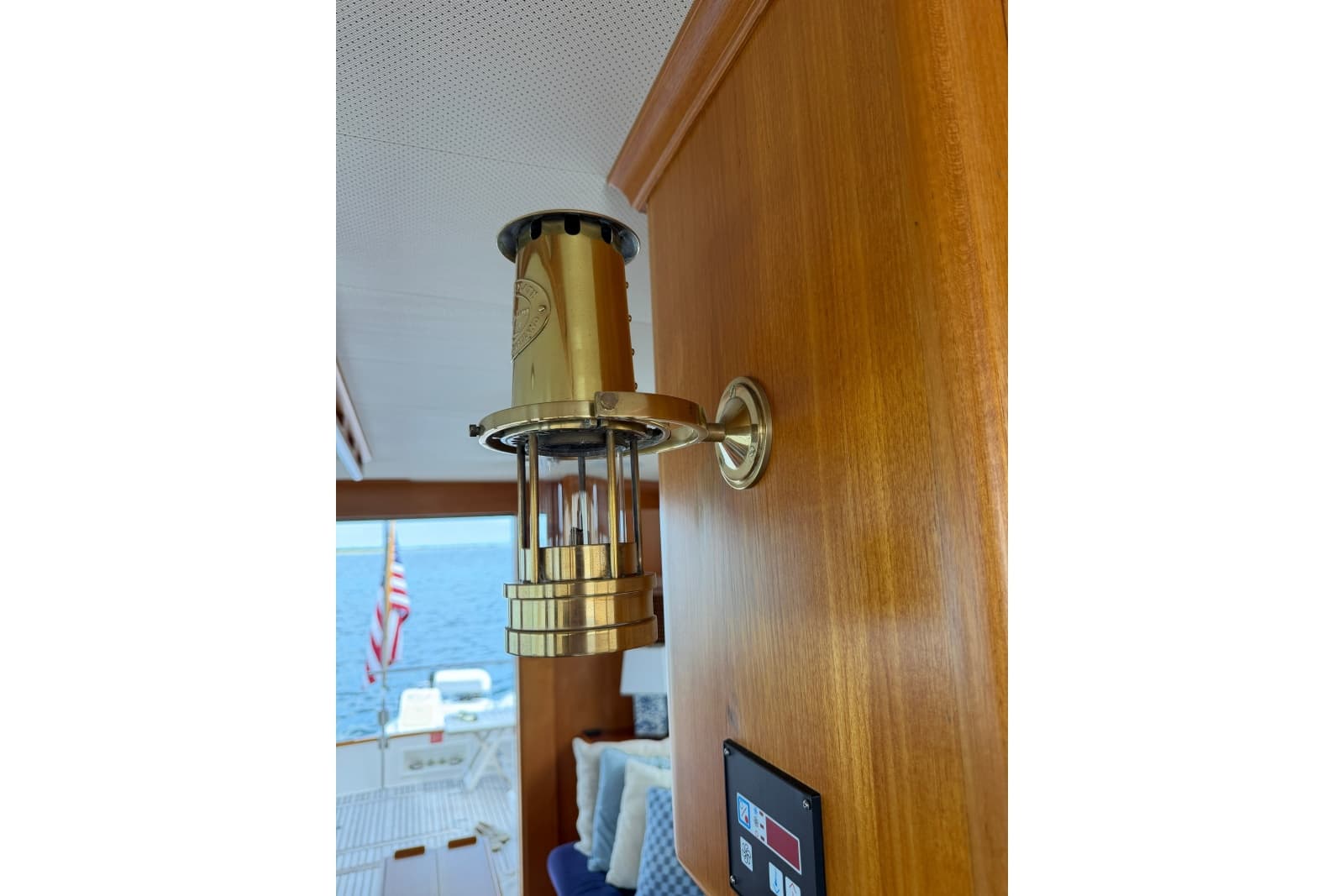2003 Grand Banks 46 Europa - Photo 3