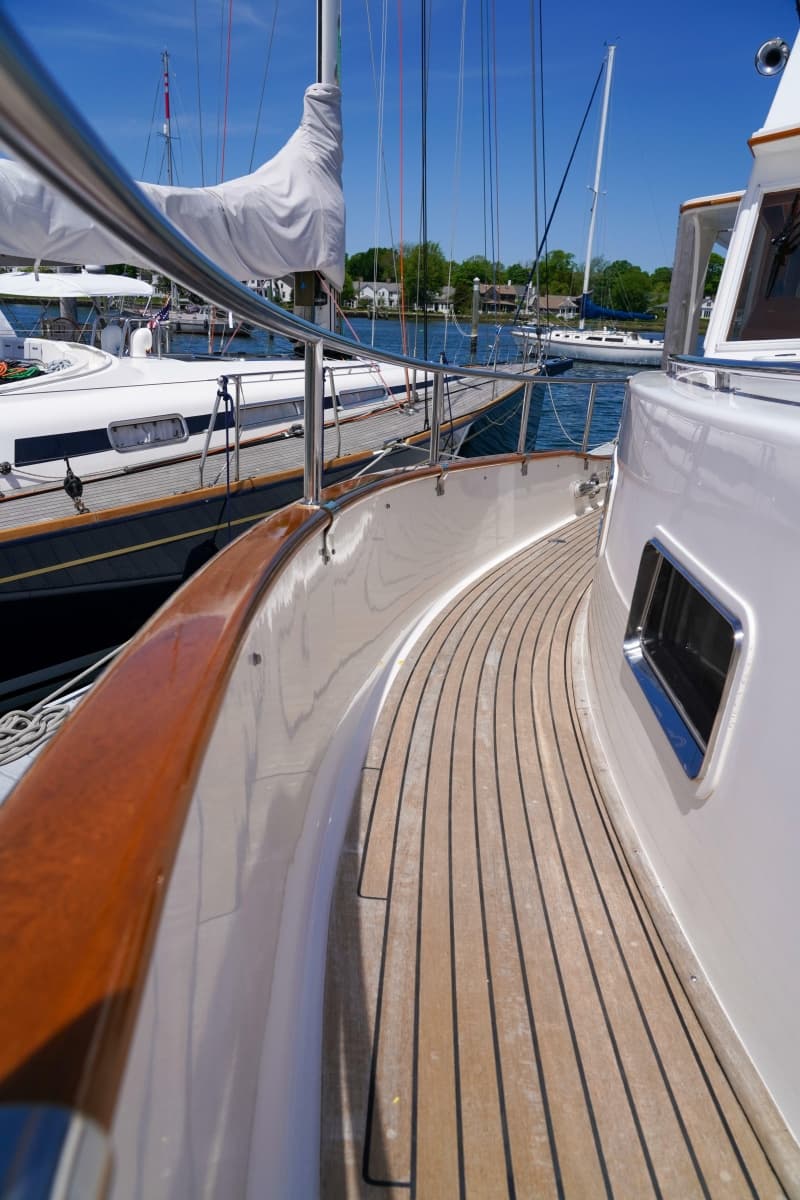 2003 Grand Banks 46 Europa - Photo 52