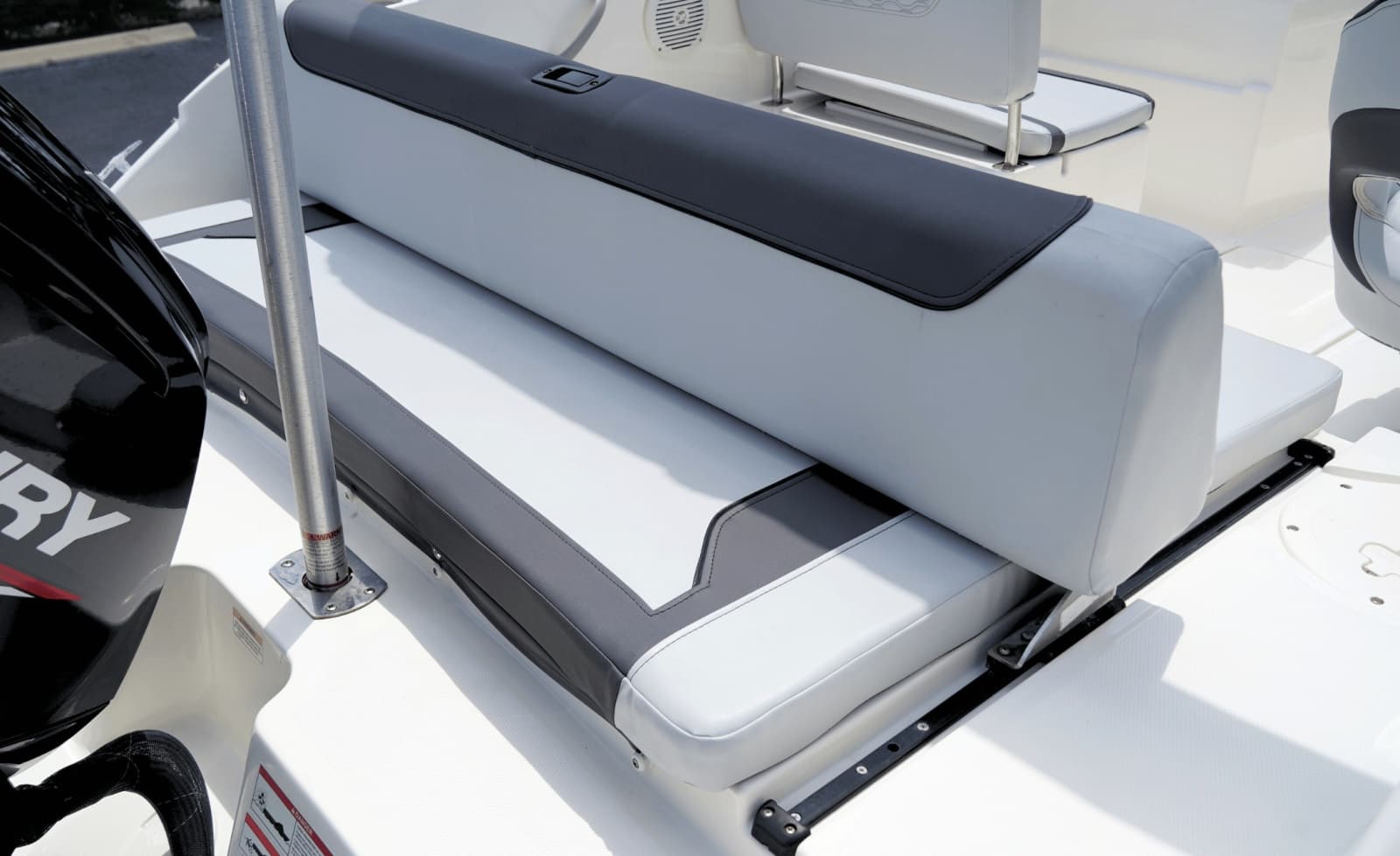 2024 Bayliner M19 - Photo 6