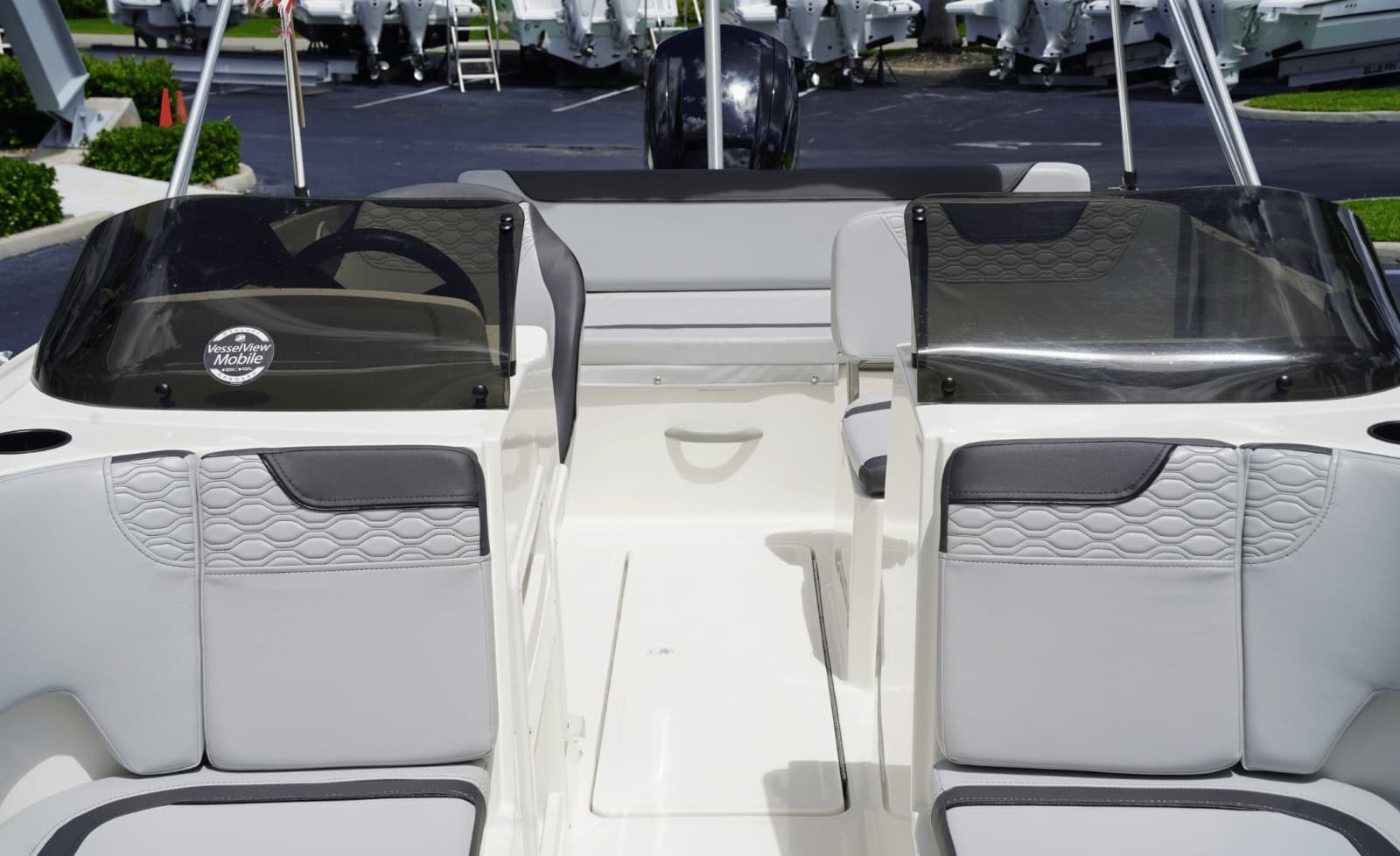 2024 Bayliner M19 - Photo 16