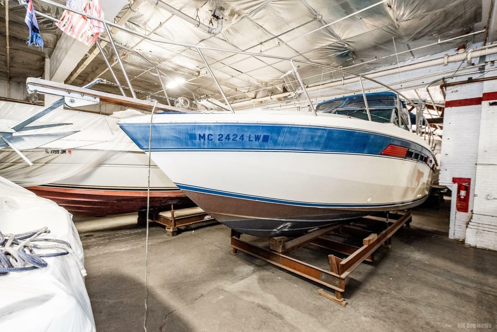 1985 Chris-Craft  - Photo 11