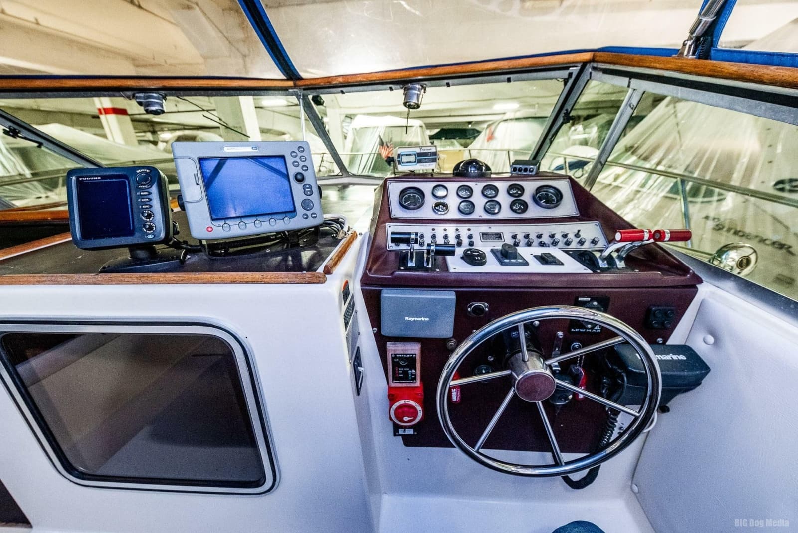 1985 Chris-Craft  - Photo 30