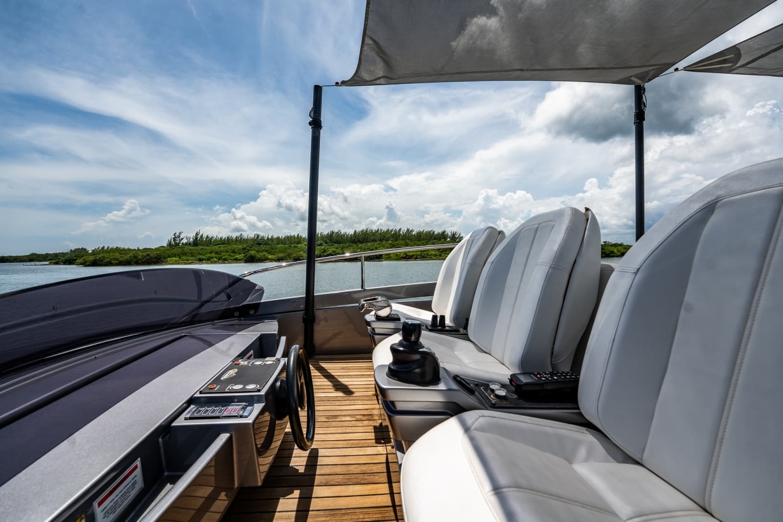 2019 Pershing 8X - Photo 36