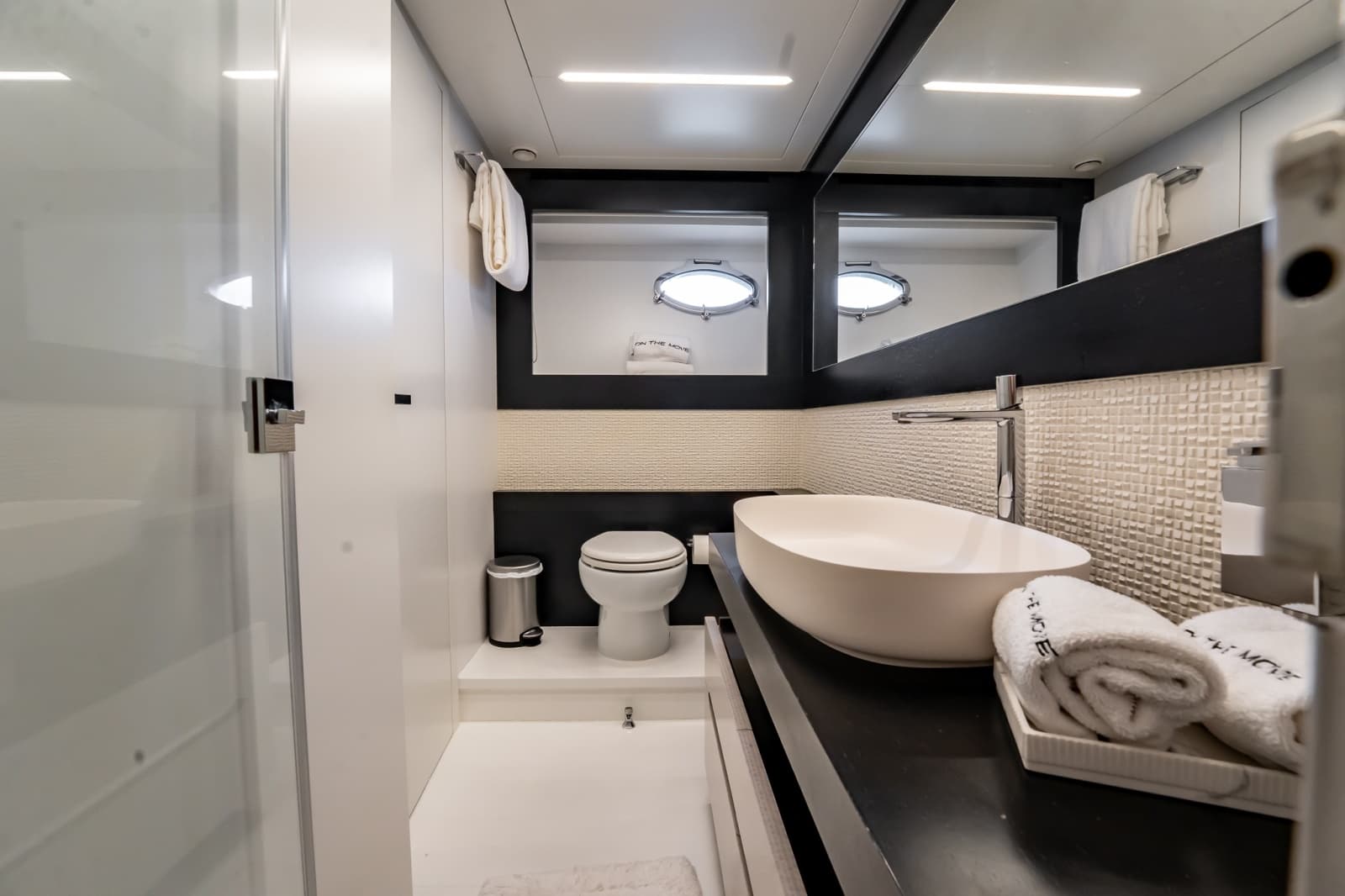 2019 Pershing 8X - Photo 62
