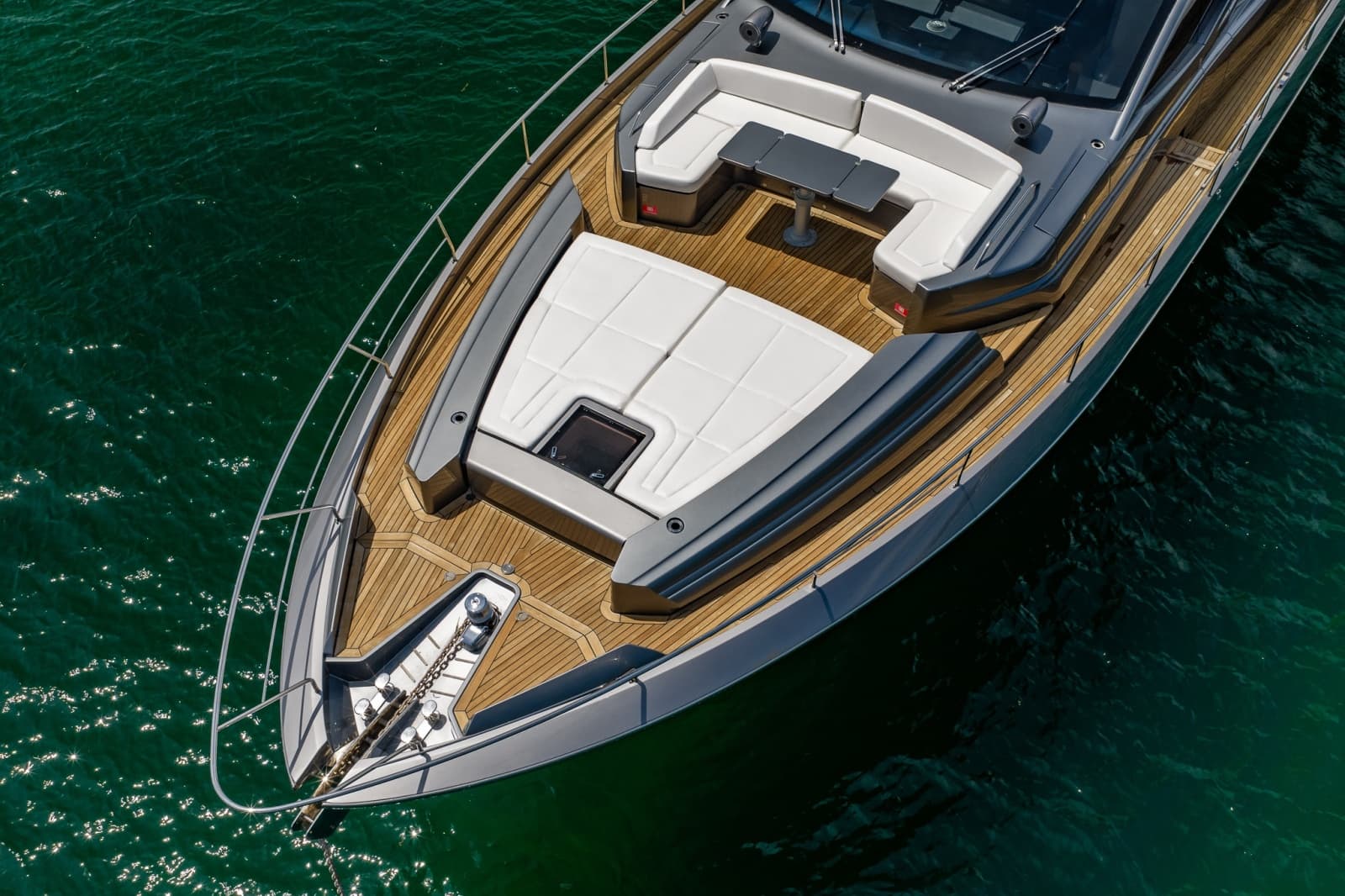 2019 Pershing 8X - Photo 19