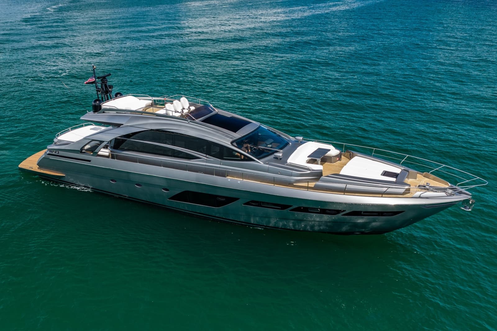 2019 Pershing 8X - Photo 11