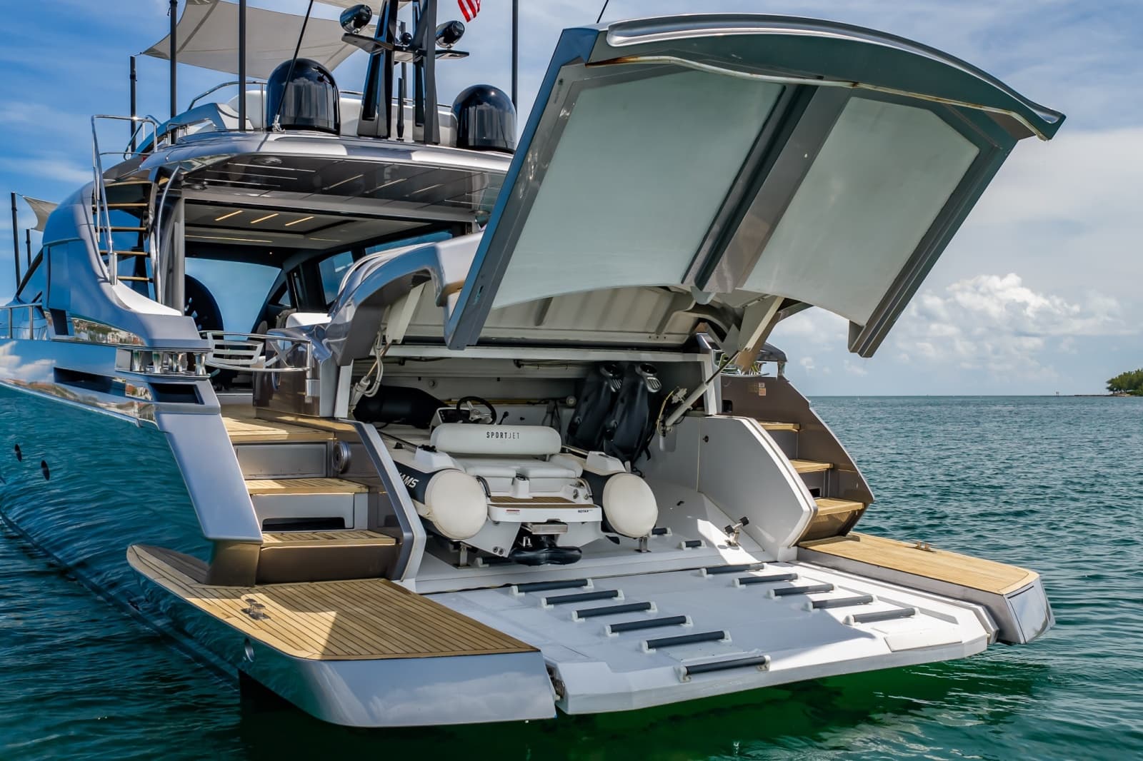 2019 Pershing 8X - Photo 15