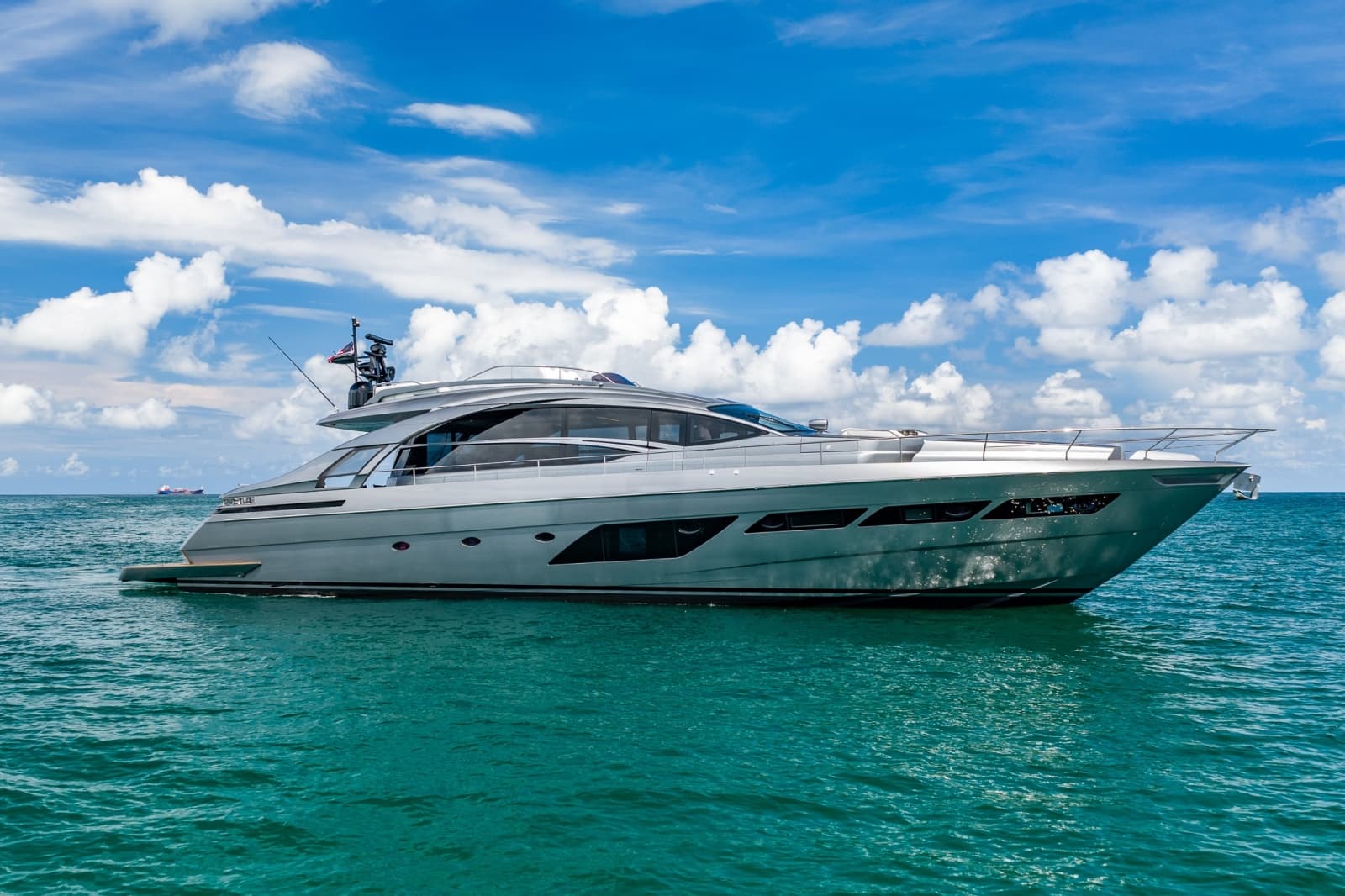 2019 Pershing 8X - Photo 1