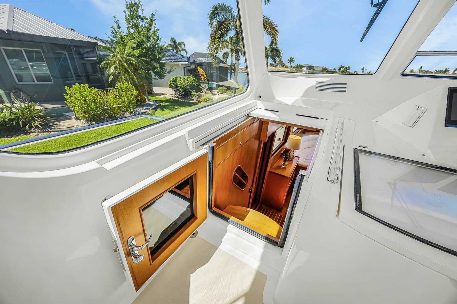2016 Marlow Explorer 58E - Photo 43