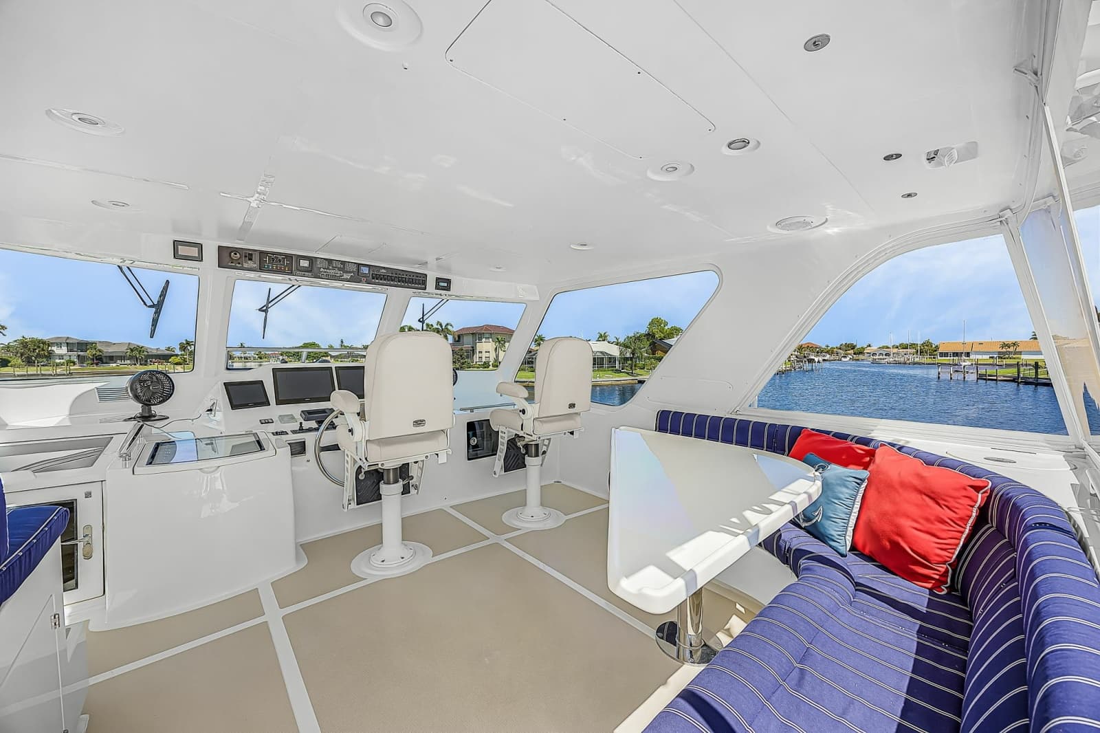 2016 Marlow Explorer 58E - Photo 36