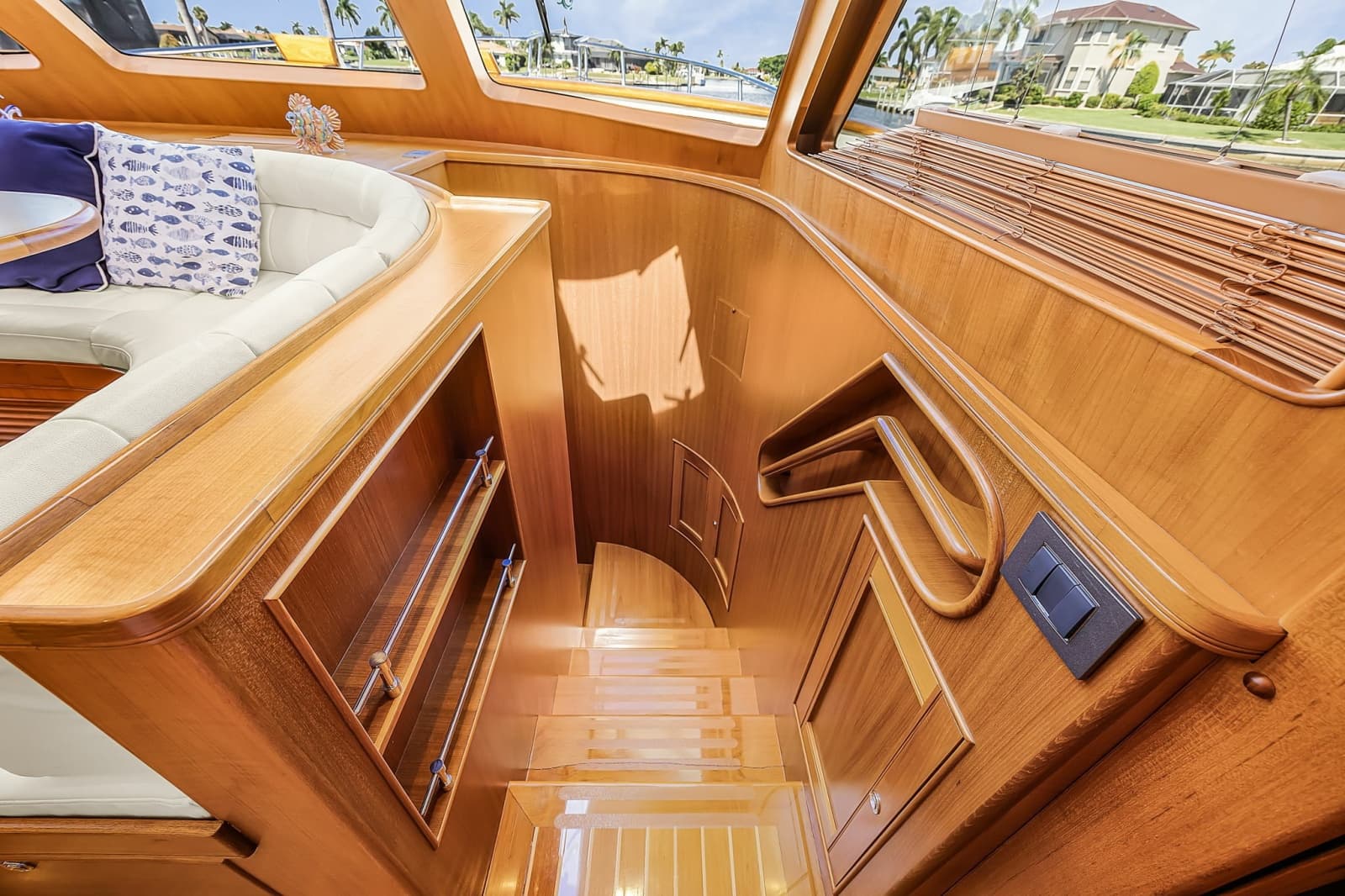 2016 Marlow Explorer 58E - Photo 16
