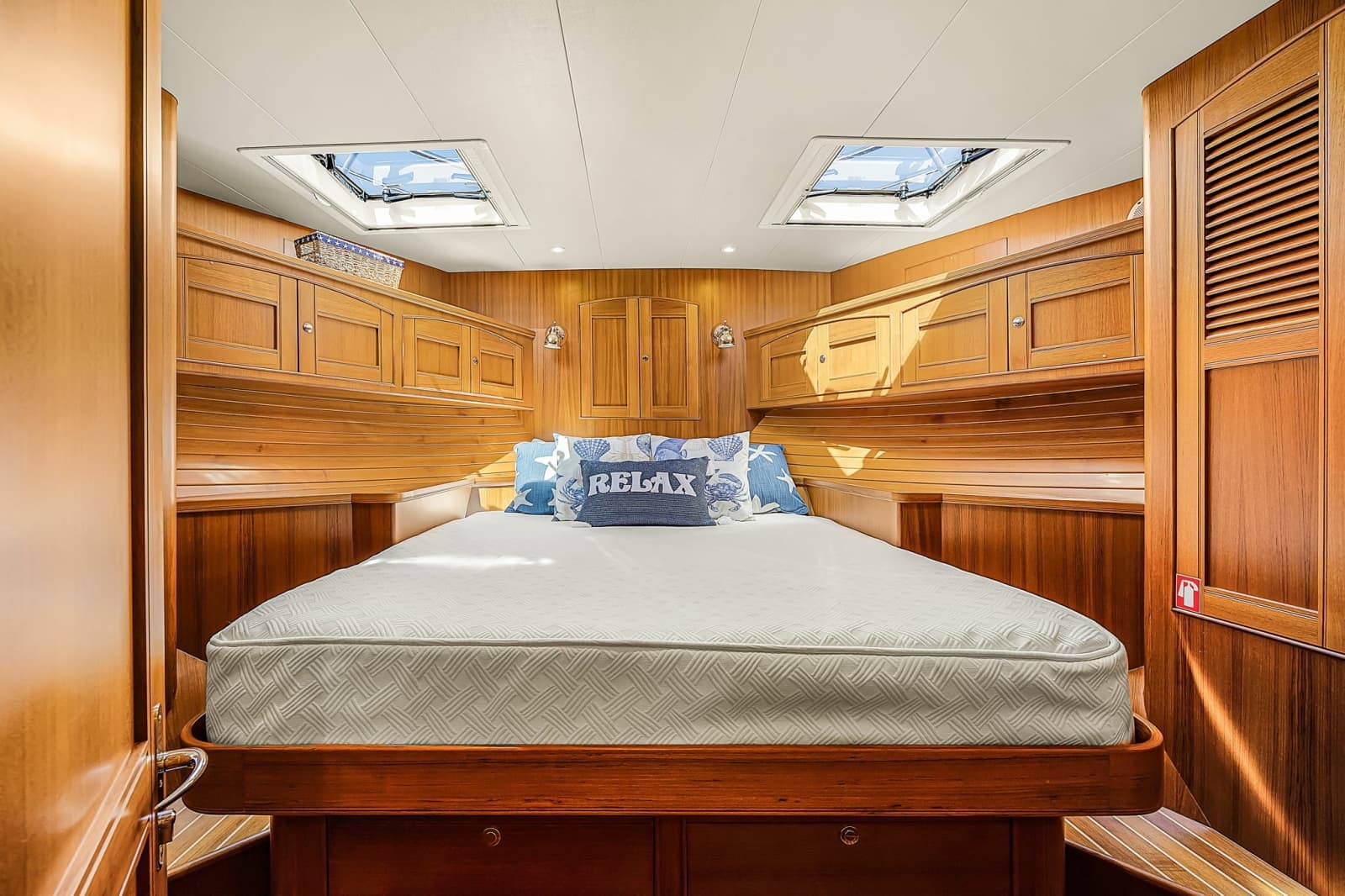 2016 Marlow Explorer 58E - Photo 25