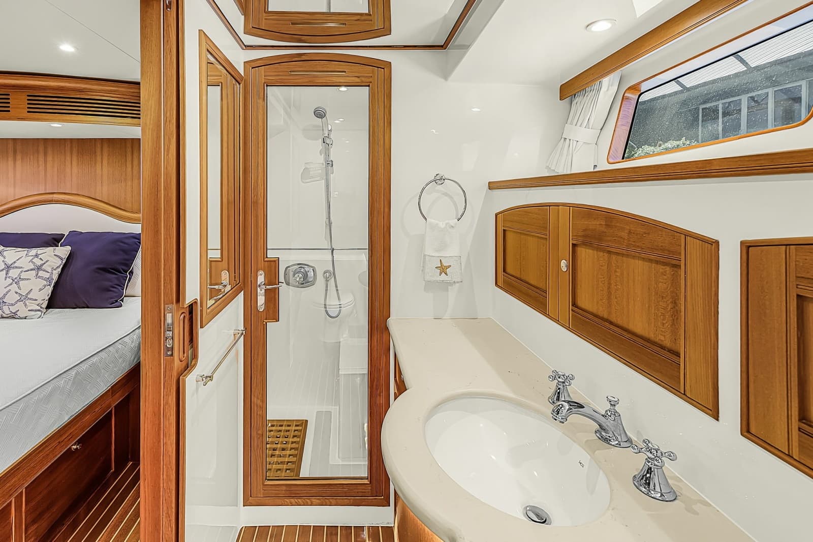 2016 Marlow Explorer 58E - Photo 20