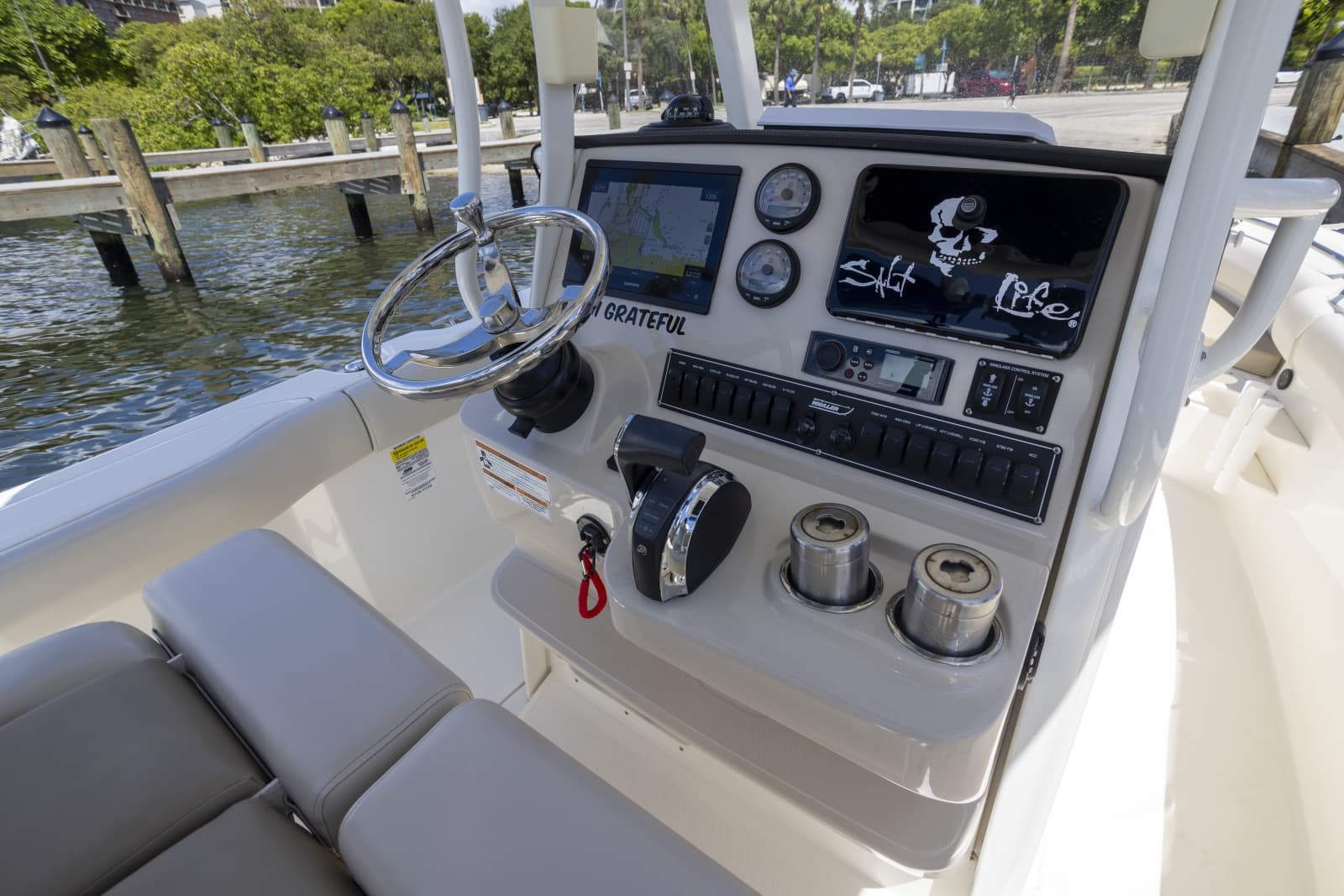 2021 Boston Whaler 230 OUTRAGE - Photo 10