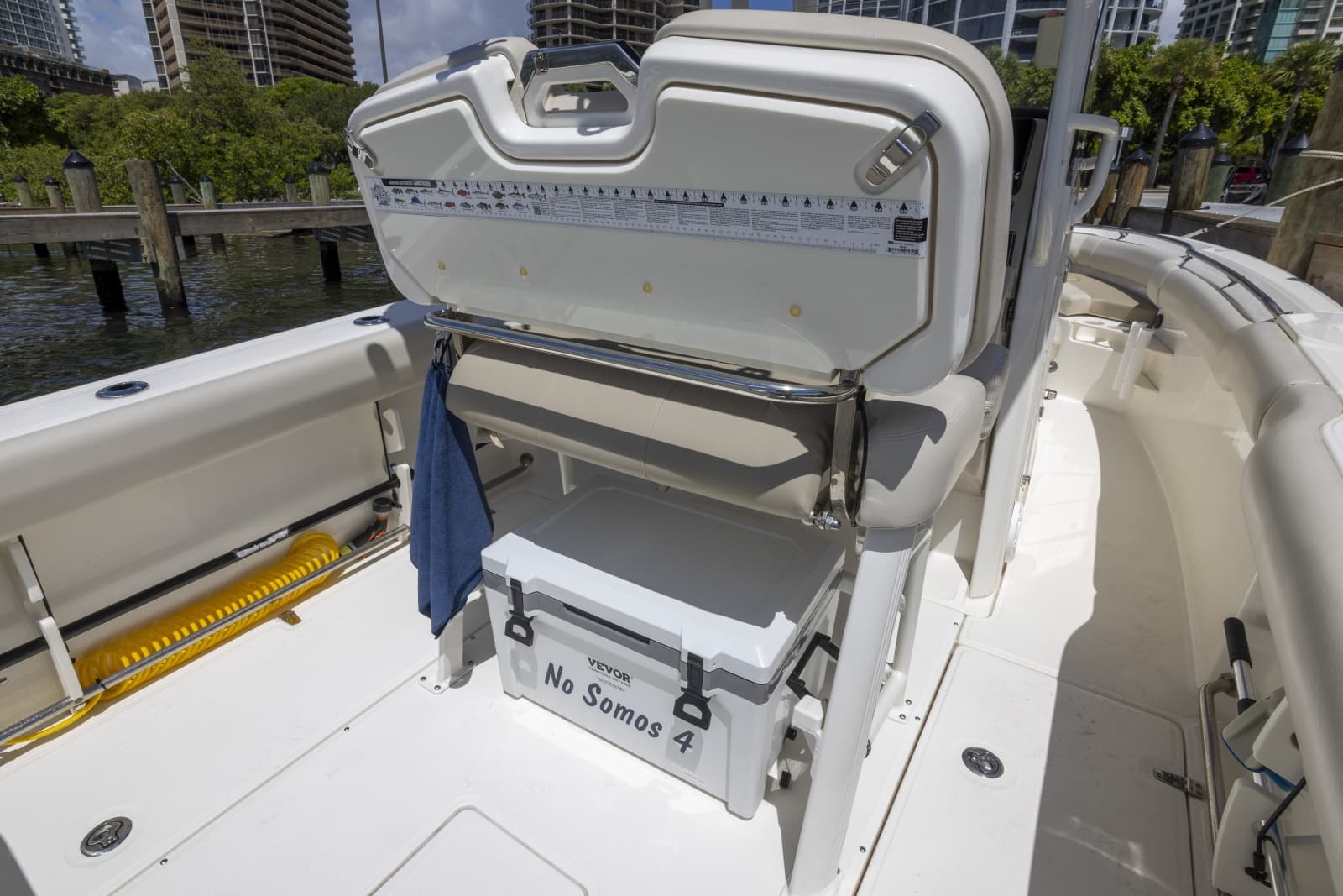 2021 Boston Whaler 230 OUTRAGE - Photo 16
