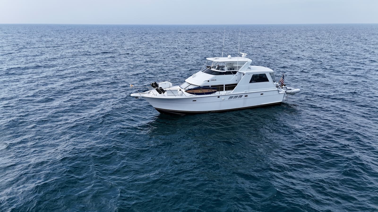 1999 Hatteras 52 Cockpit Motor Yacht - Photo 4
