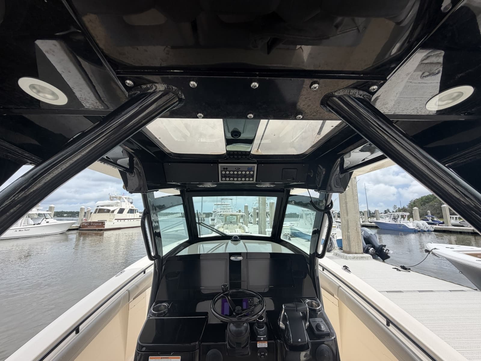 2023 Scout 355 LXF - Photo 13