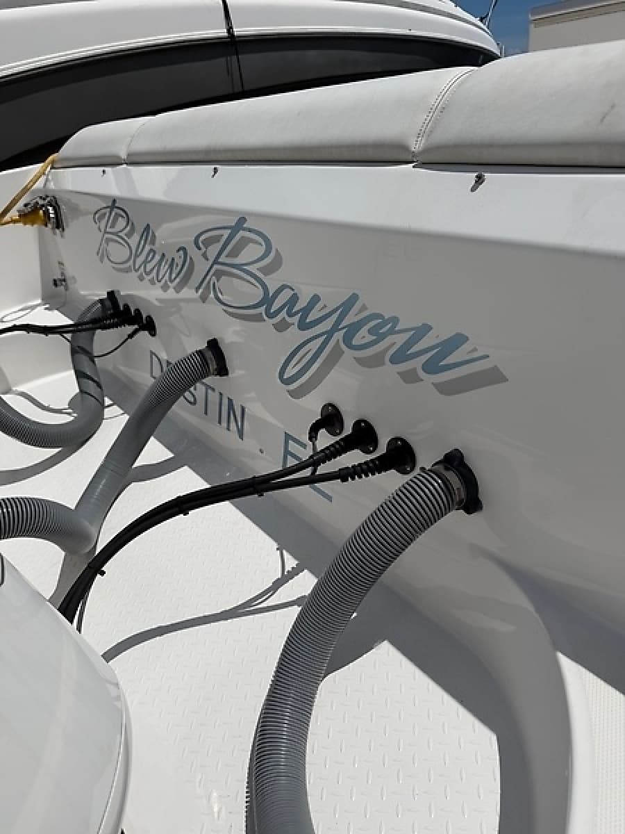 2018 Everglades 360LXC - Photo 29