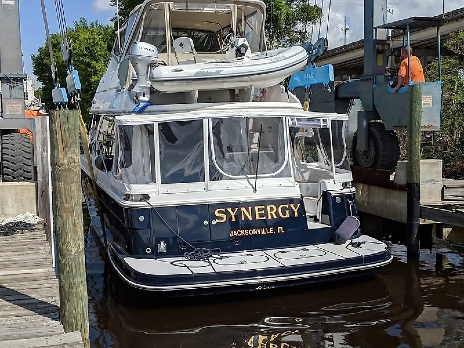 2022 Carver 450 Voyager Pilothouse - Photo 11