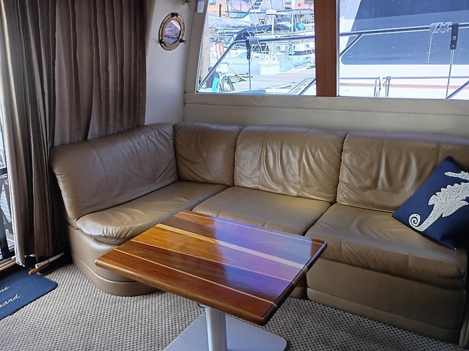 2022 Carver 450 Voyager Pilothouse - Photo 28