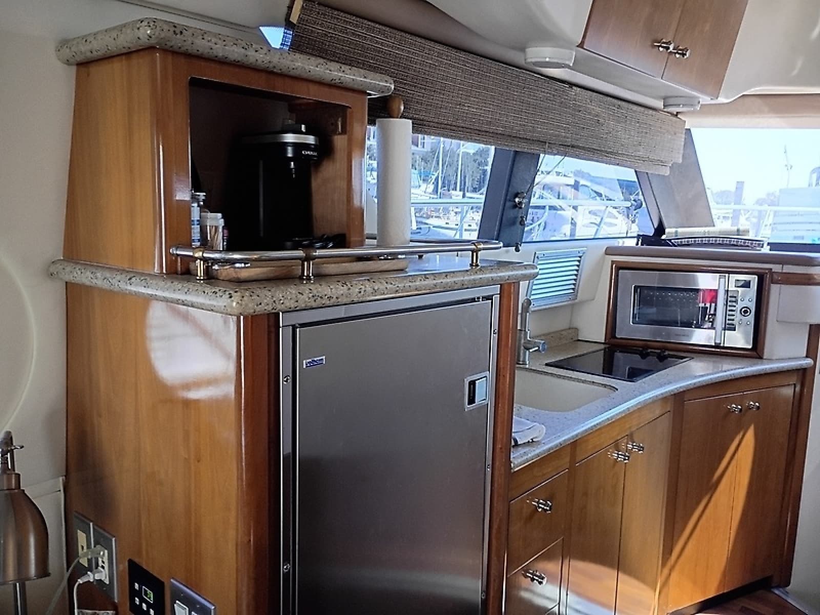 2022 Carver 450 Voyager Pilothouse - Photo 38