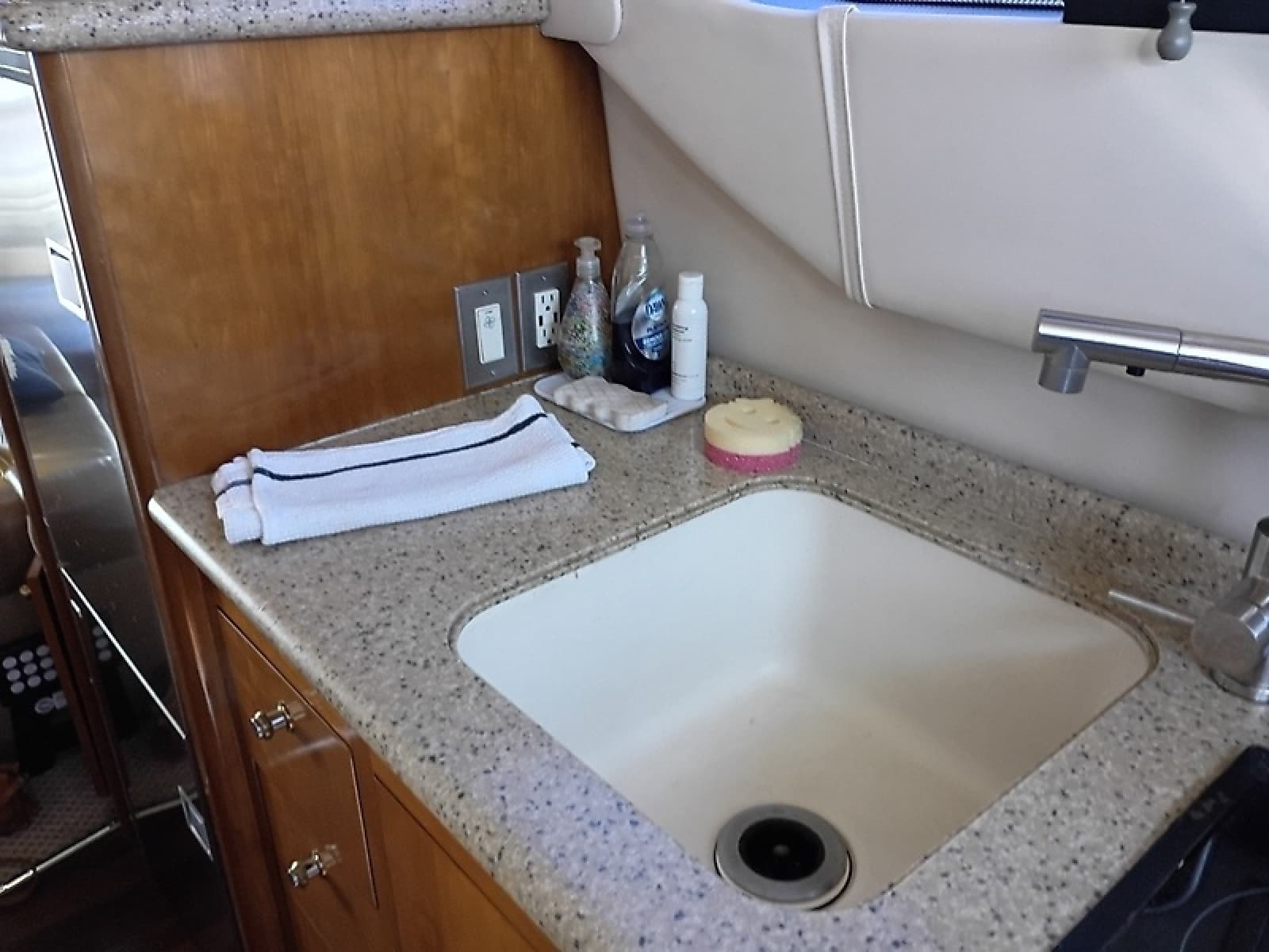 2022 Carver 450 Voyager Pilothouse - Photo 41